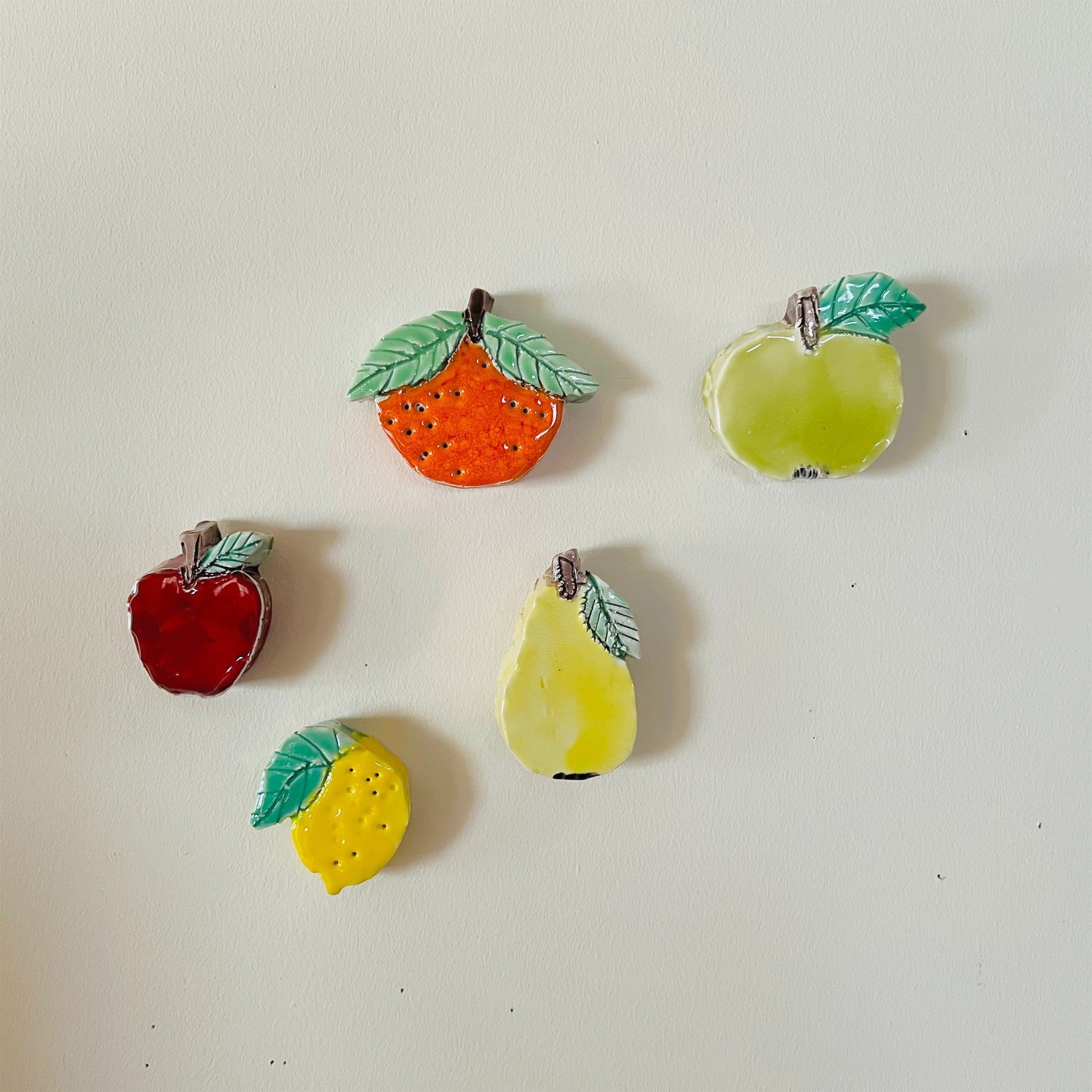 【MV% ceramics design】APPLE