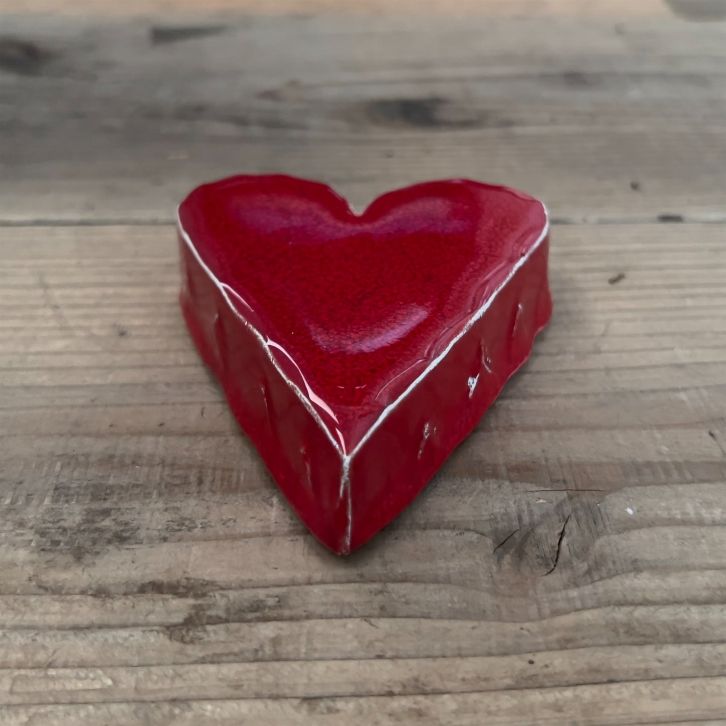 【MV% ceramics design】BIG RED HEART