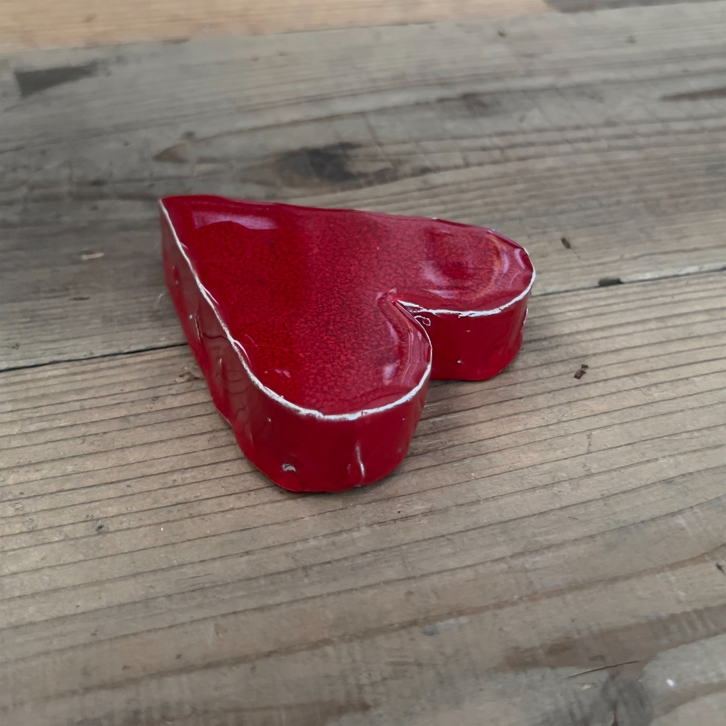 【MV% ceramics design】BIG RED HEART