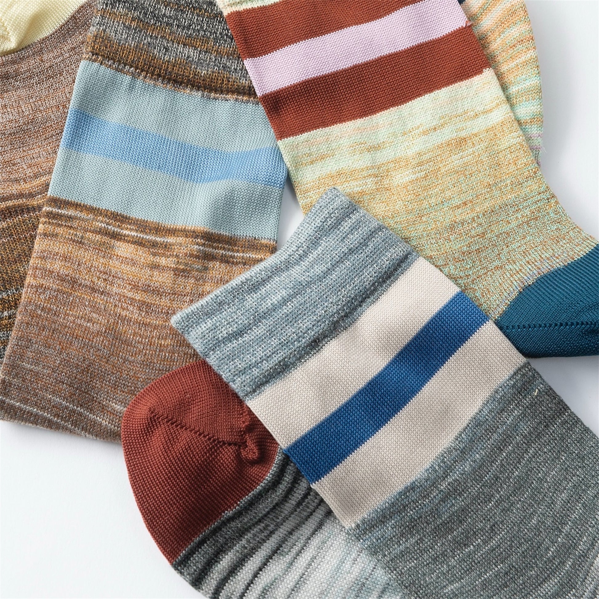 【TRICOTE】KASURI THREAD LINE SOCKS