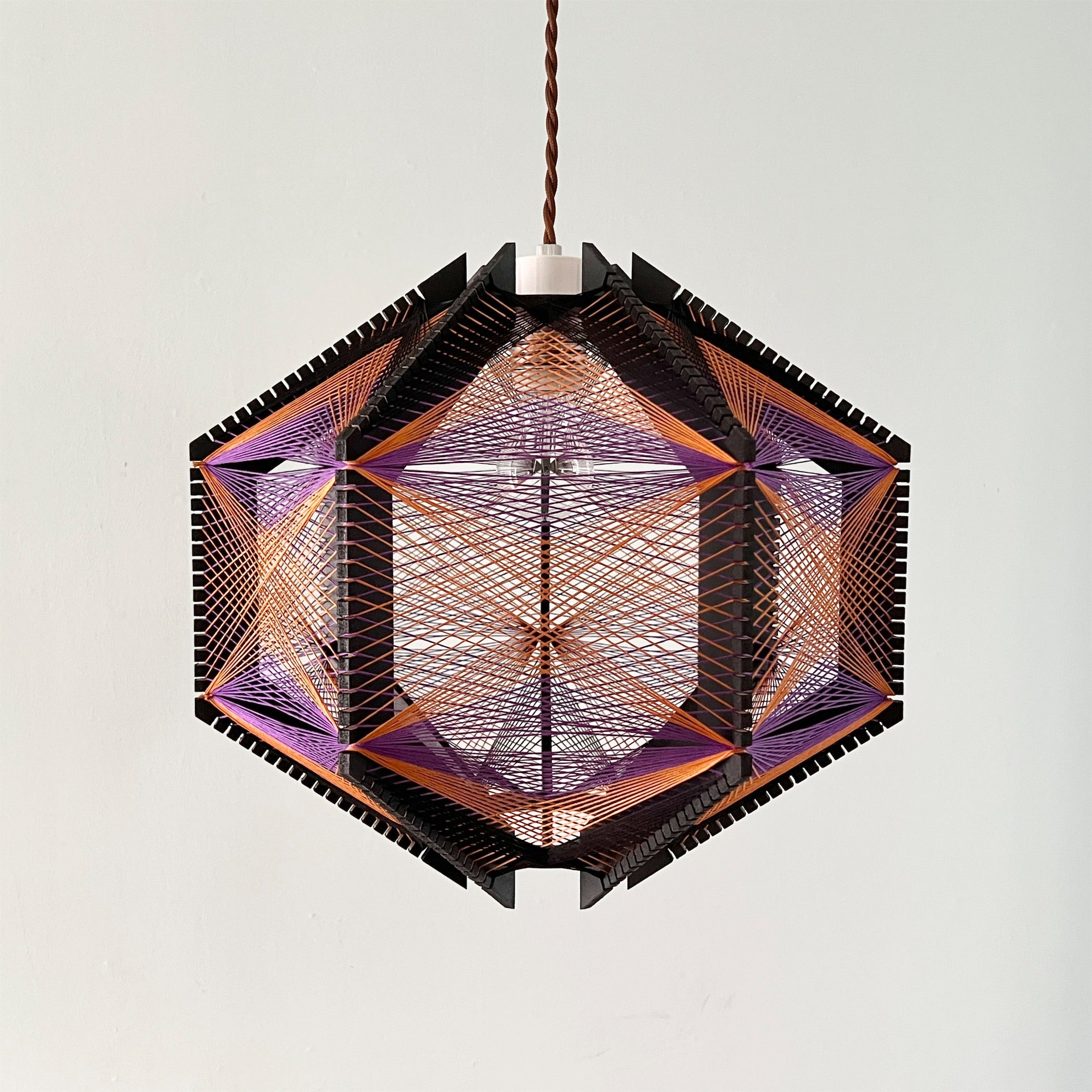 FURNITURE/LIGHTING – FEELSEEN