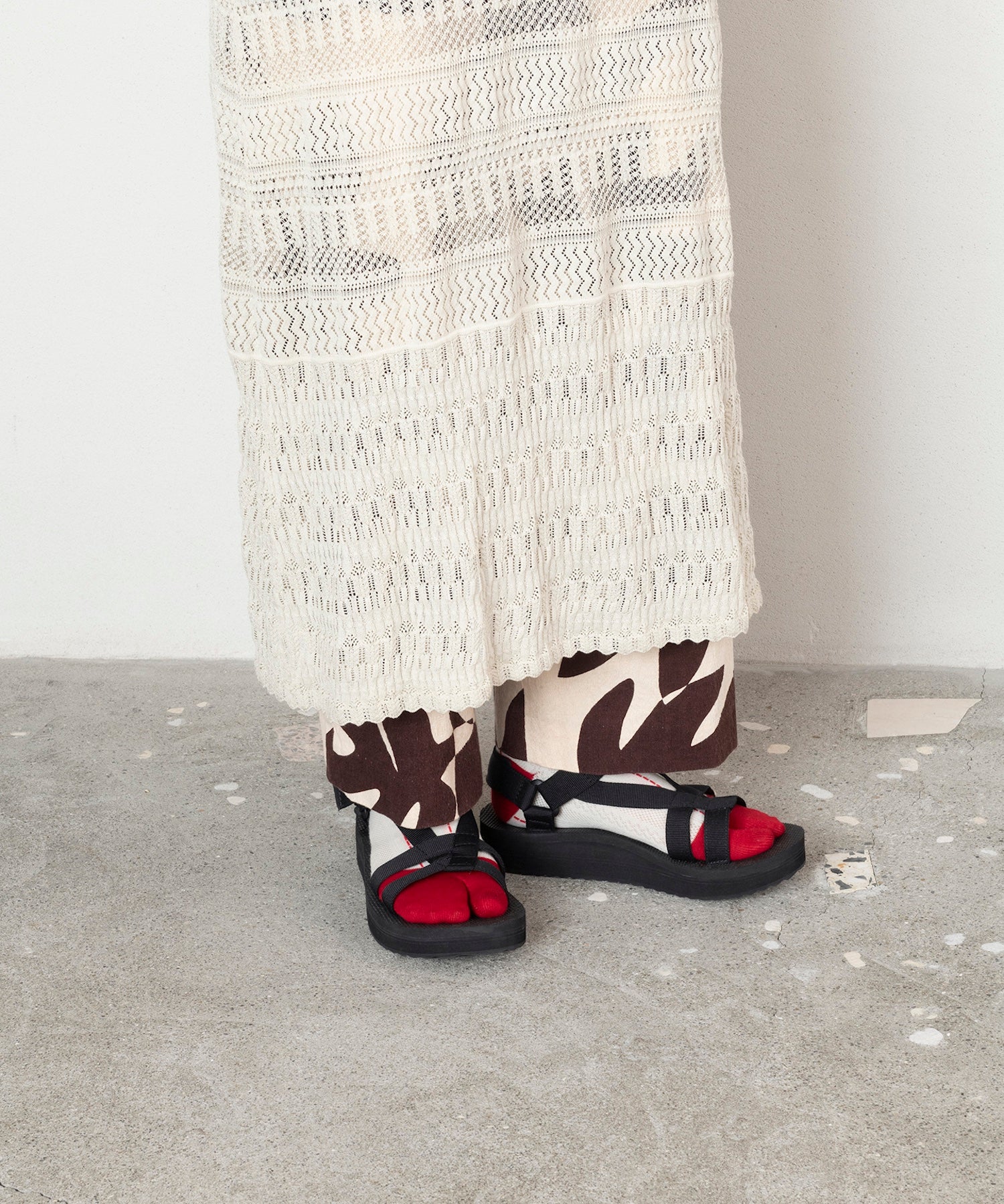 【TRICOTE】LACE PATTERN TABI SOCKS