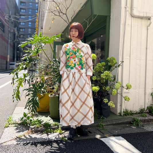 【Mii Collection】刺繍フラワードレス