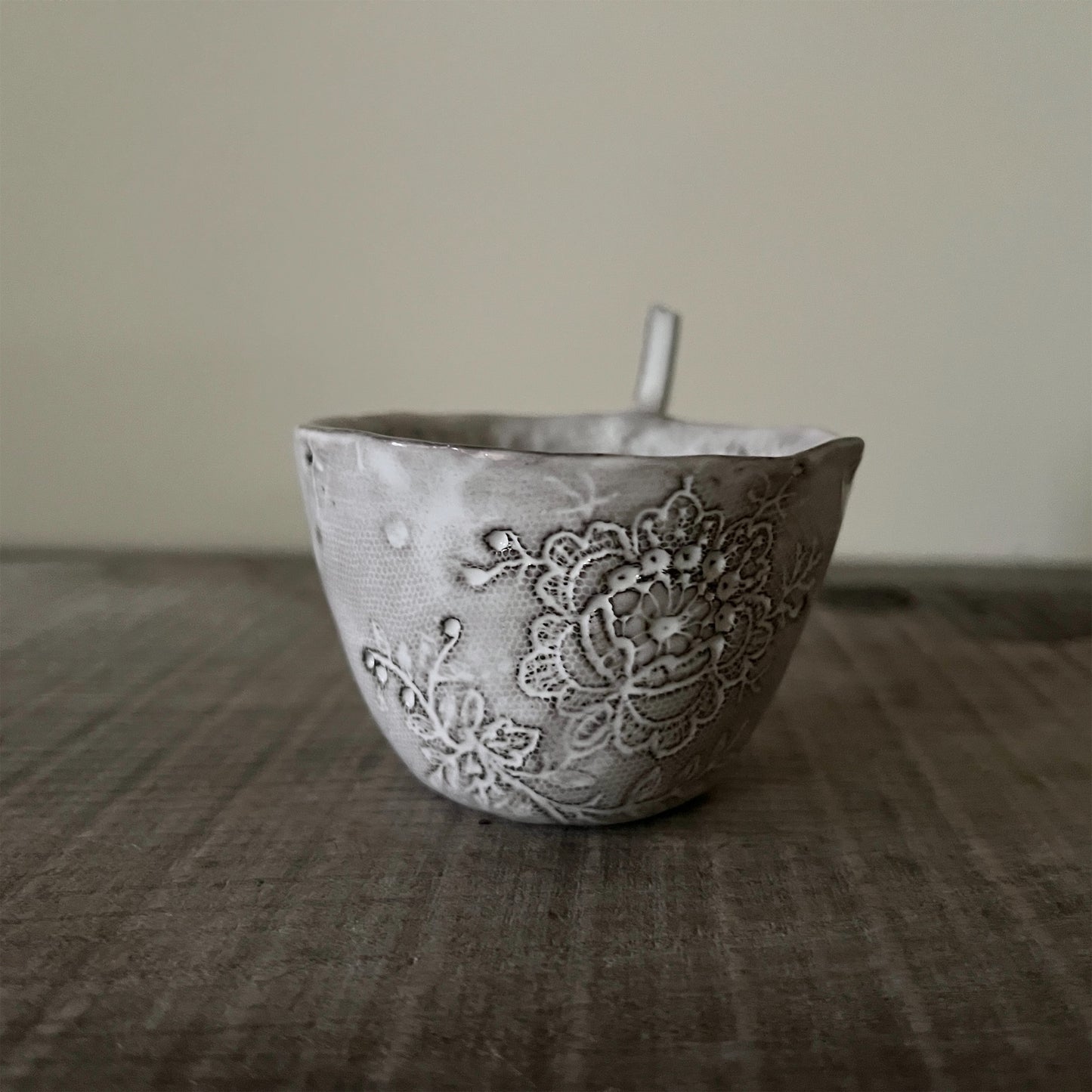 【 Valerie Casado】ティーカップ C-Tasse a The_Rouge-2