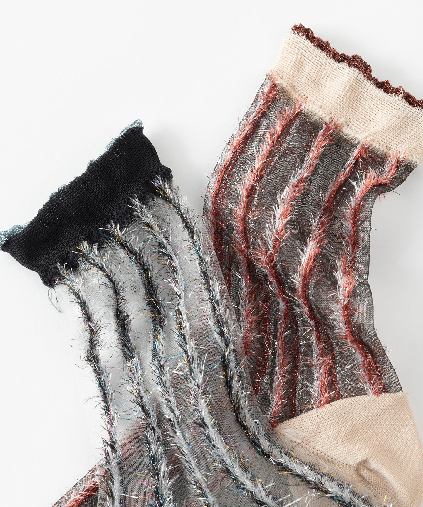 【TRICOTE】STRIPE LINED SHEER SOCKS