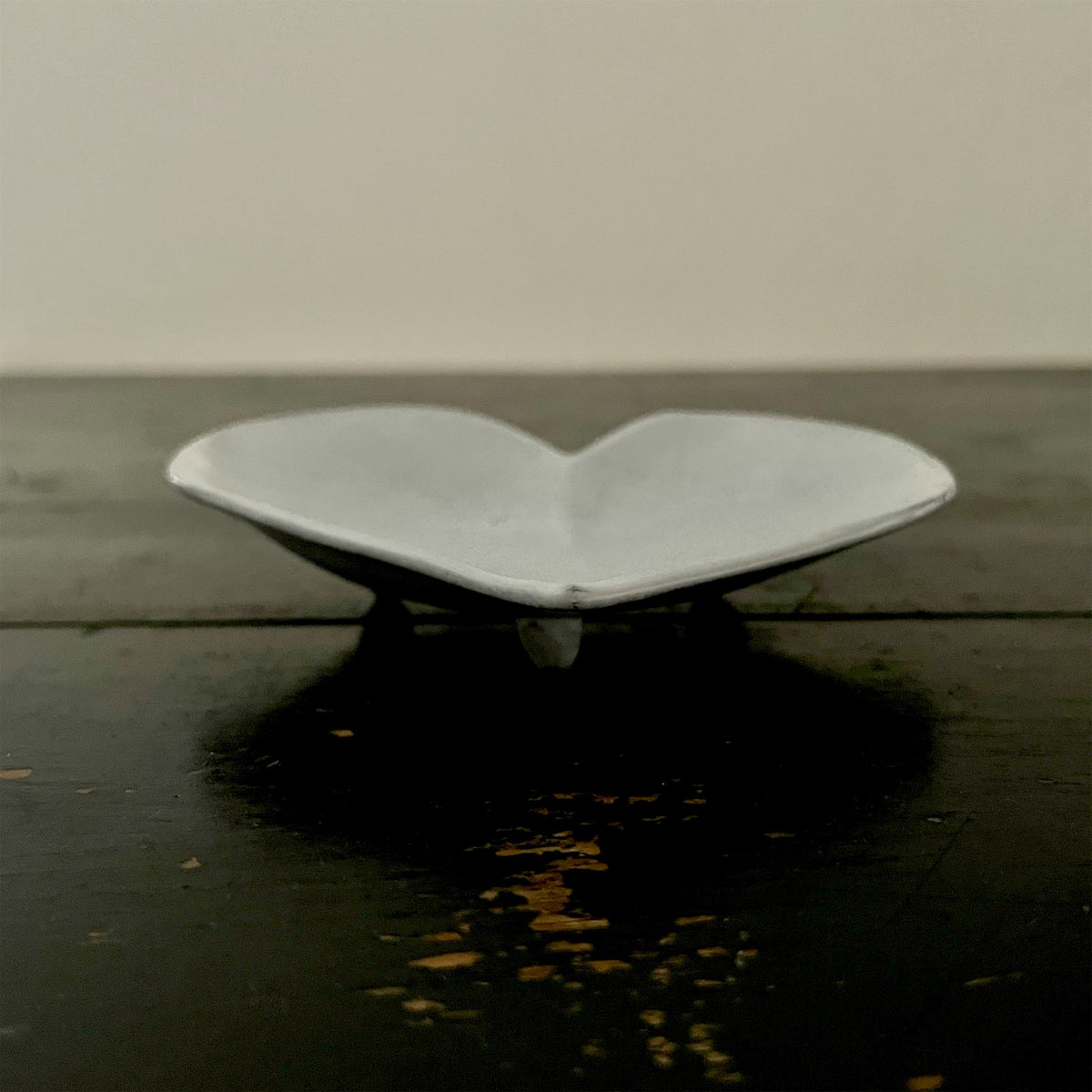 【Astier de Villatte】Small Heart Dish