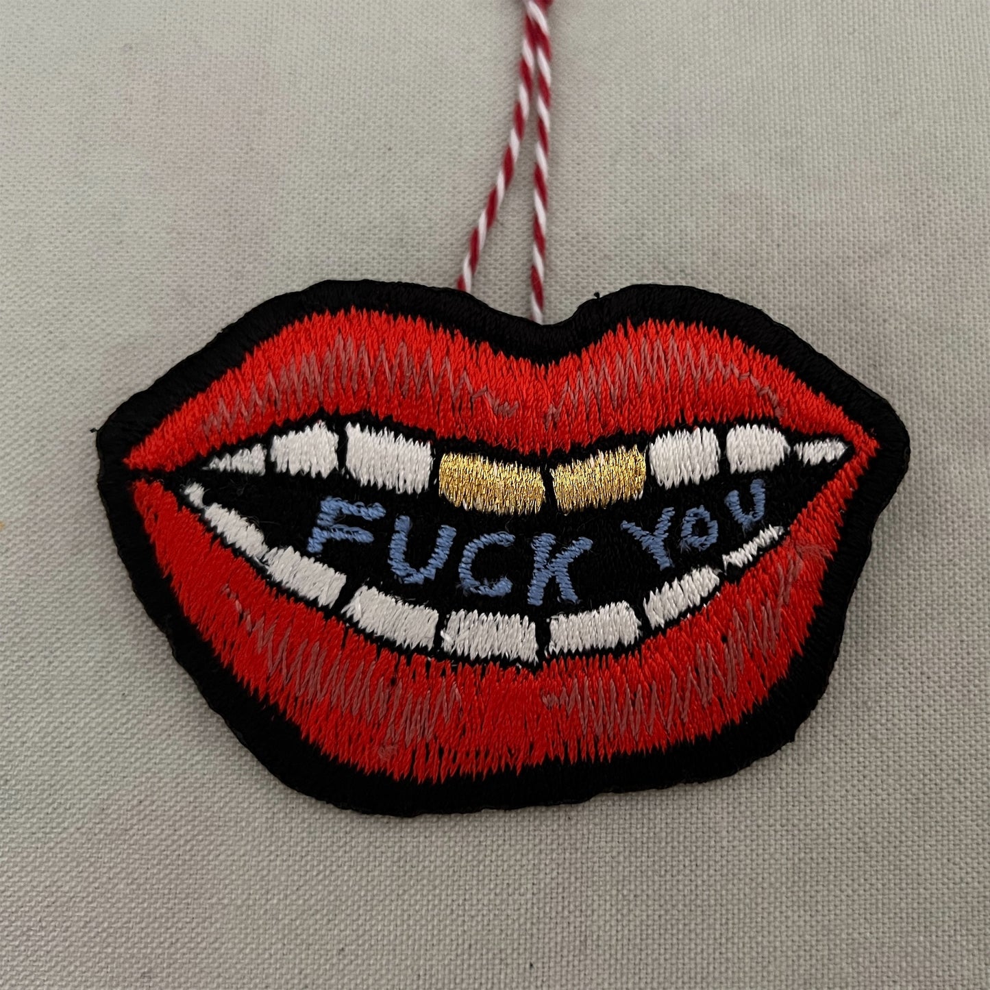 【ma.macaron】口　fuck you