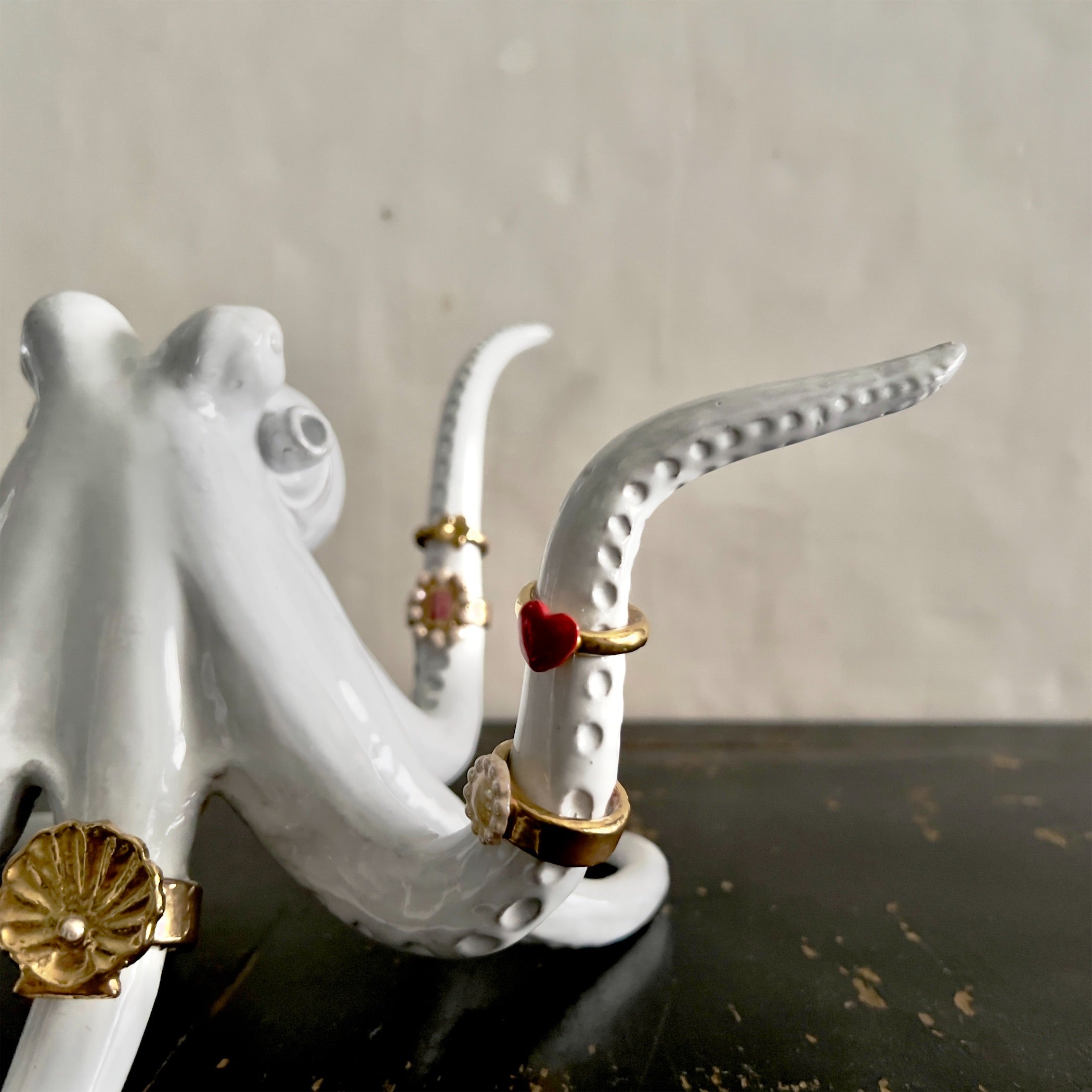 Astier de Villatte】Octopus Ornament with Rings | フィールシーン