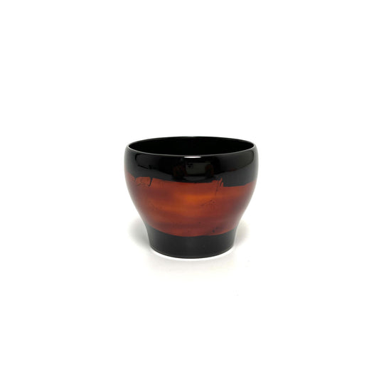 【塗師屋いち松】ぐい呑み_波涛帯_黒