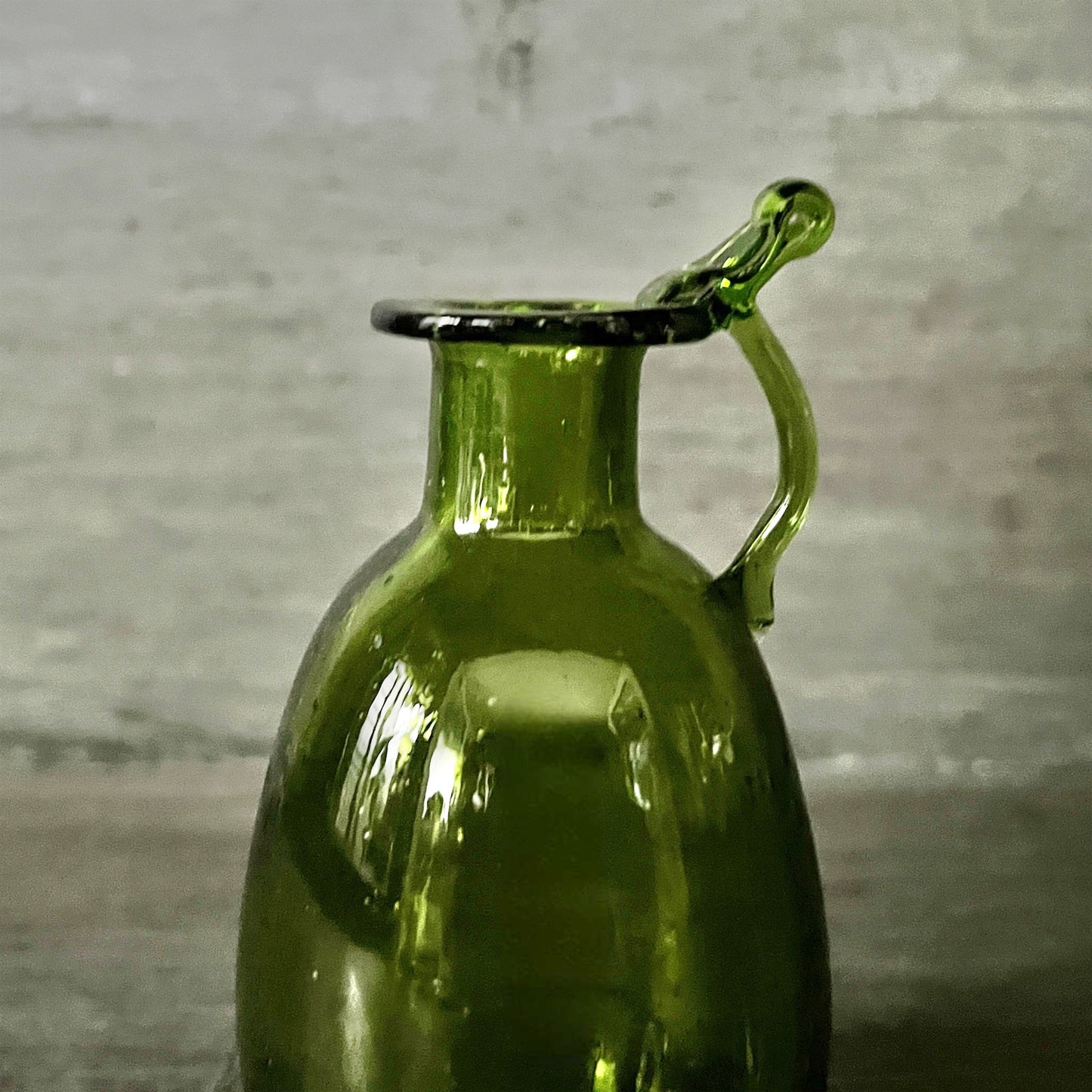 【La Soufflerie】フラワーベース Amour Avec Anse Olive