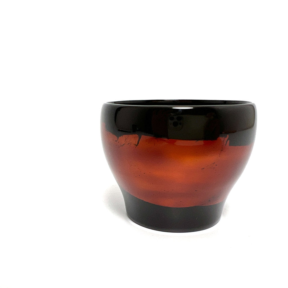 【塗師屋いち松】ぐい呑み_波涛帯_黒