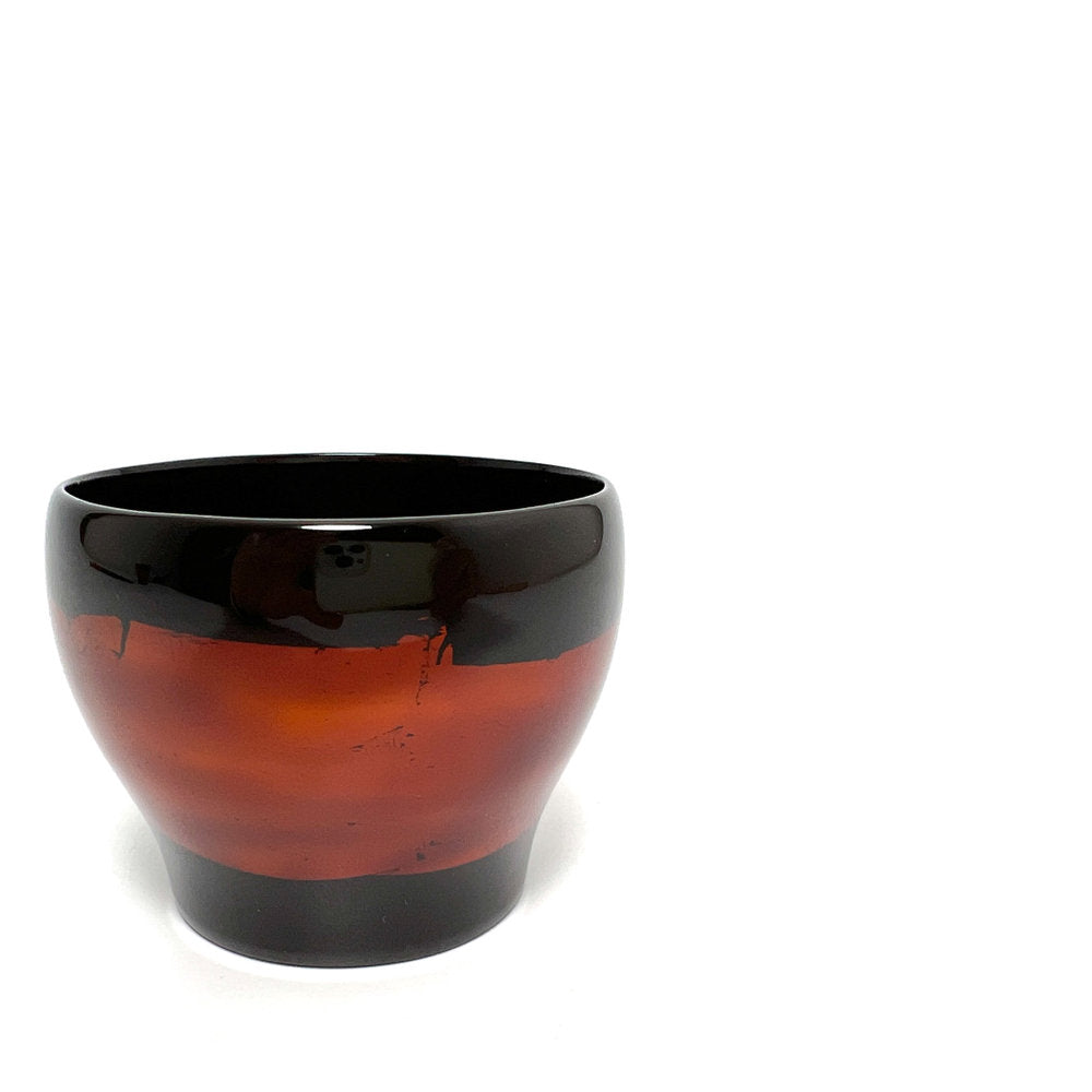 【塗師屋いち松】ぐい呑み_波涛帯_黒