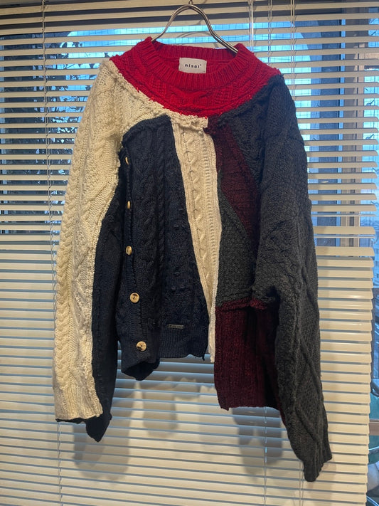 【nisai】赤白紺のニット