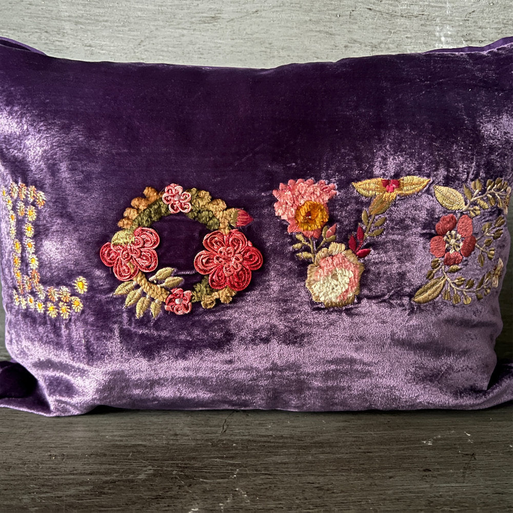 【Anke Drechsel】シルクベルベット クッションカバーLove Violet cushion 30x40