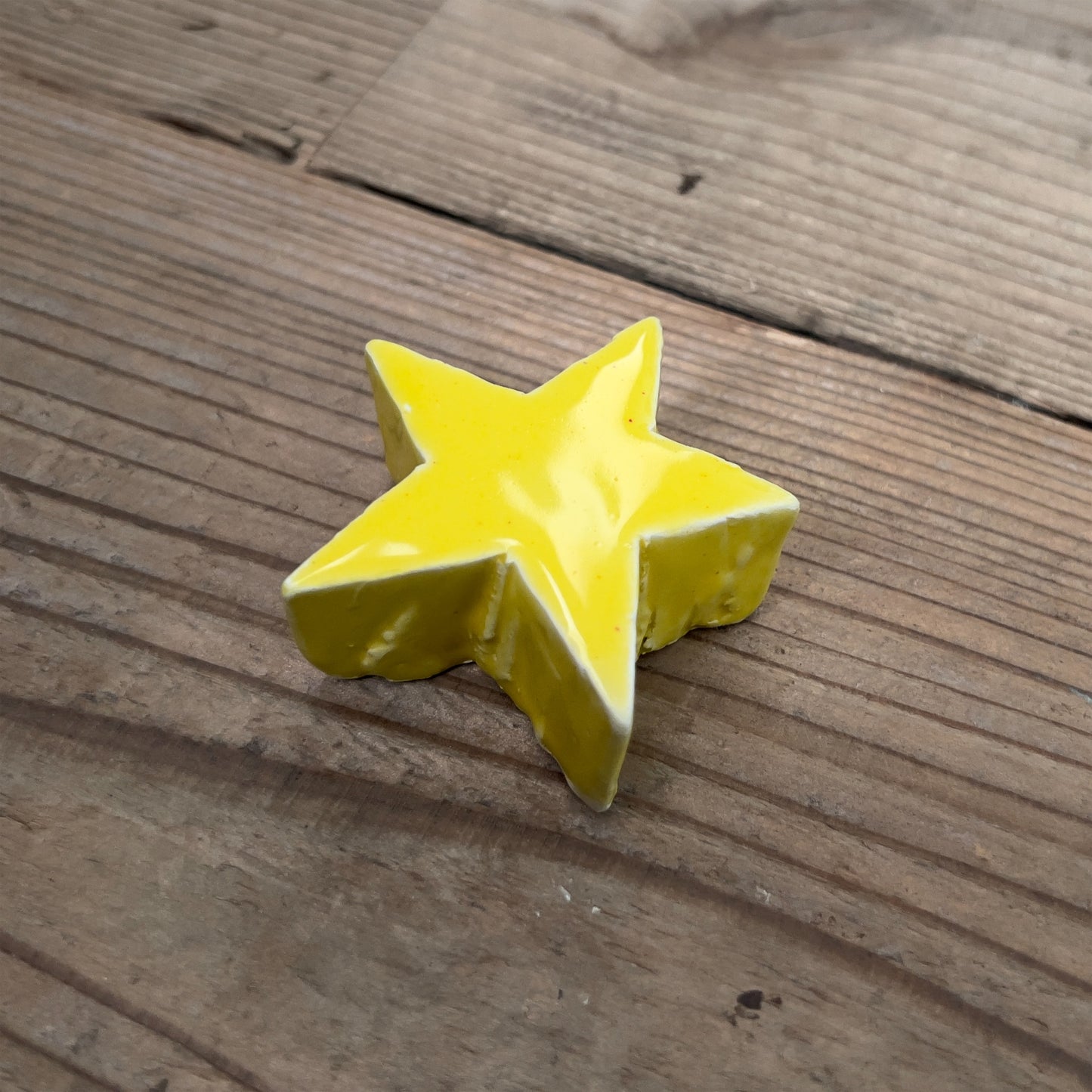 【MV% ceramics design】SMALL YELLOW STAR