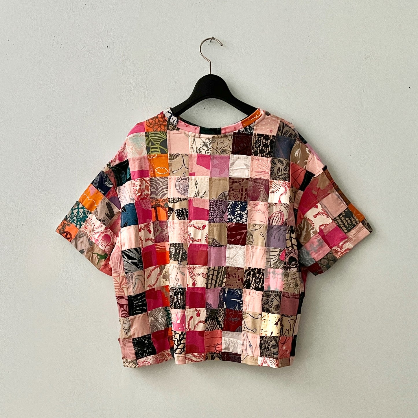 【Juana de Arco】FELIZ T SHIRT  26_3