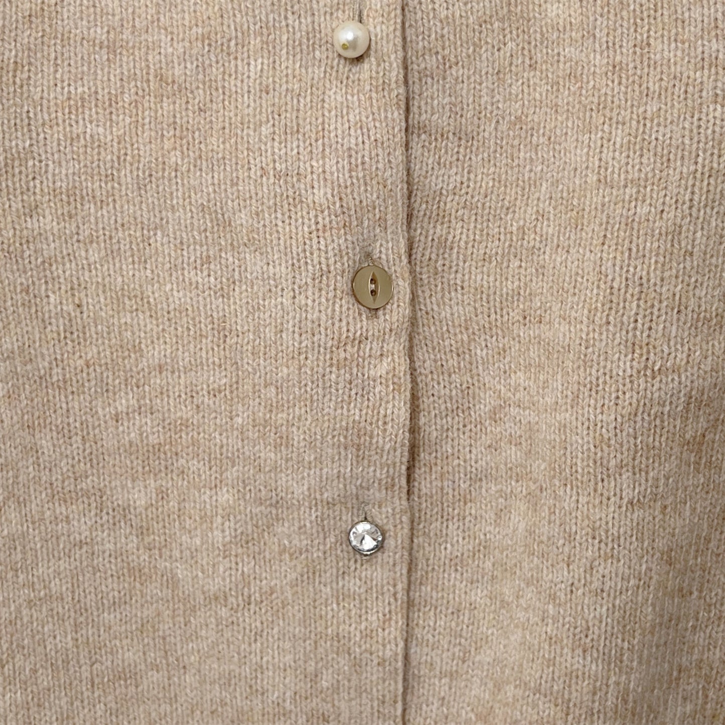 【LA FETICHE】Embellished Crew Neck Shetland Cardigan / oatmeal