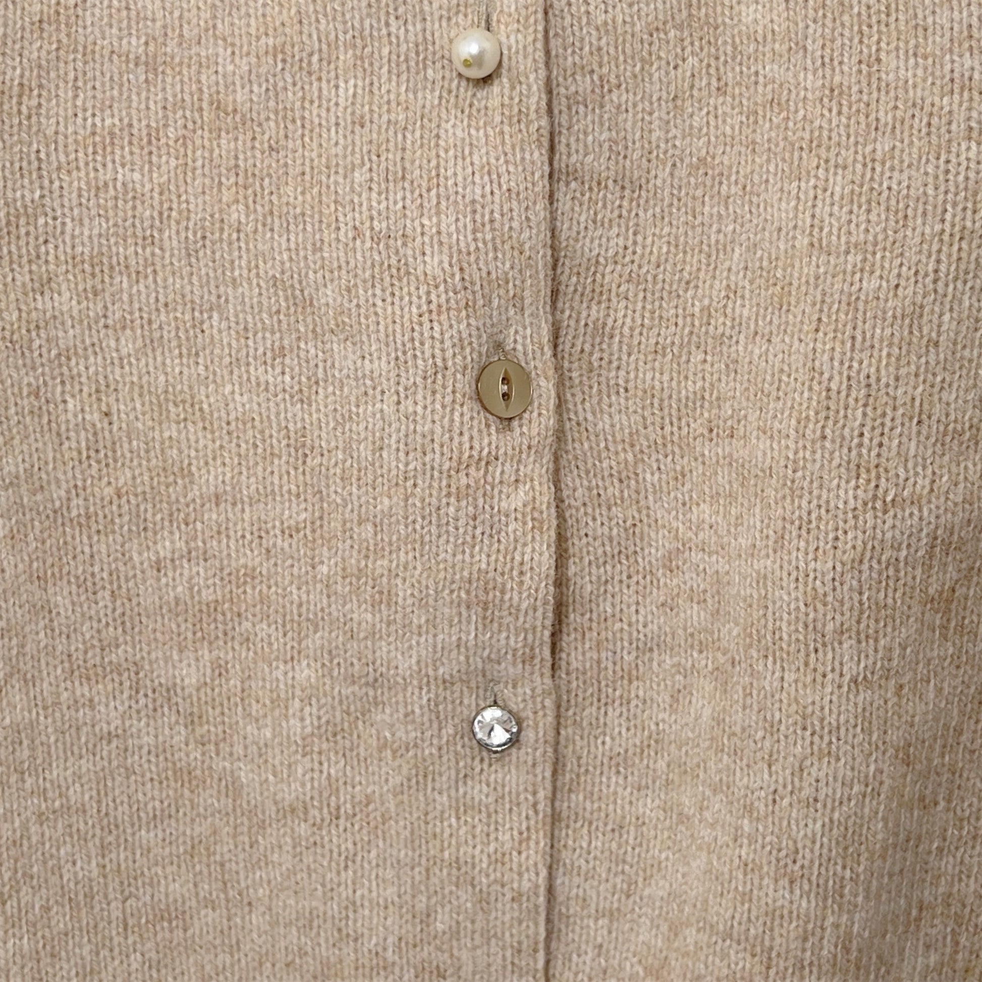 【LA FETICHE】Embellished Crew Neck Shetland Cardigan / oatmeal
