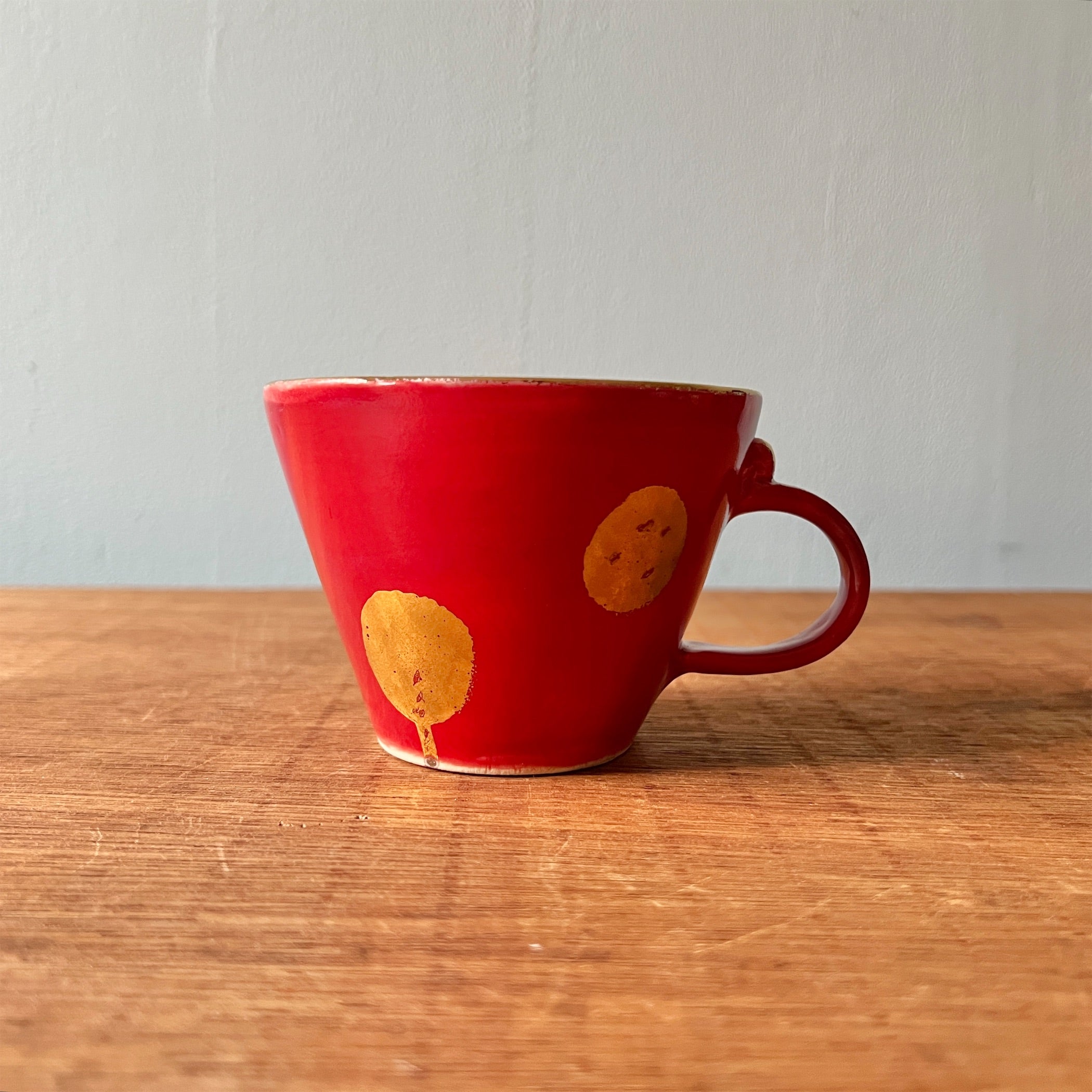 壺　赤 Amazon.co.jp: ハクション大魔王 アクビちゃん 壺 花瓶 : ホーム＆キッチン