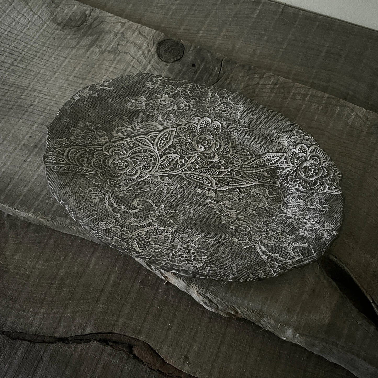 【 Valerie Casado】プレートL Fish Plates_Noir-1