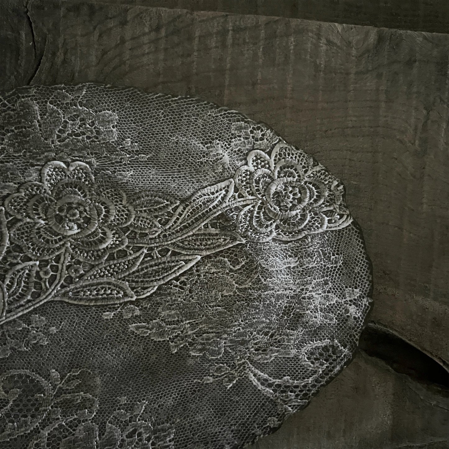 【 Valerie Casado】プレートL Fish Plates_Noir-1