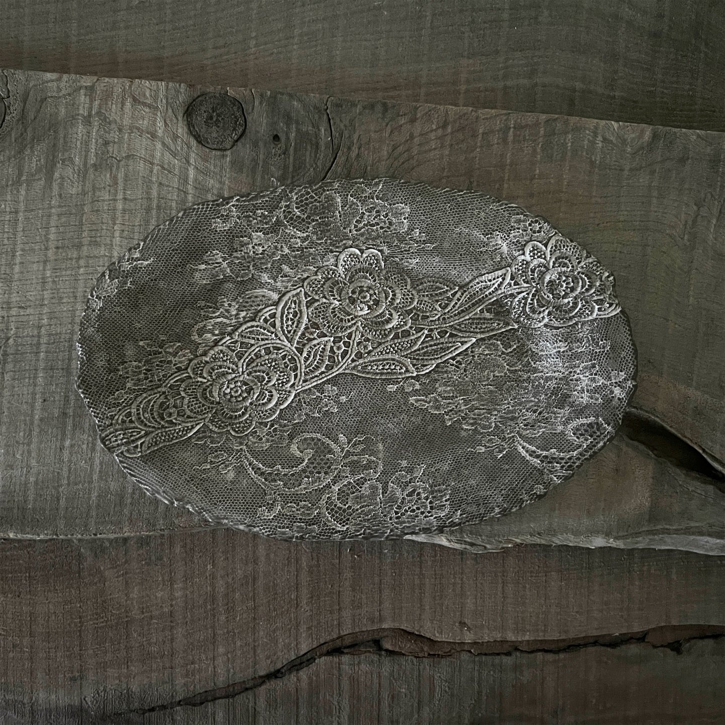 【 Valerie Casado】プレートL Fish Plates_Noir-1