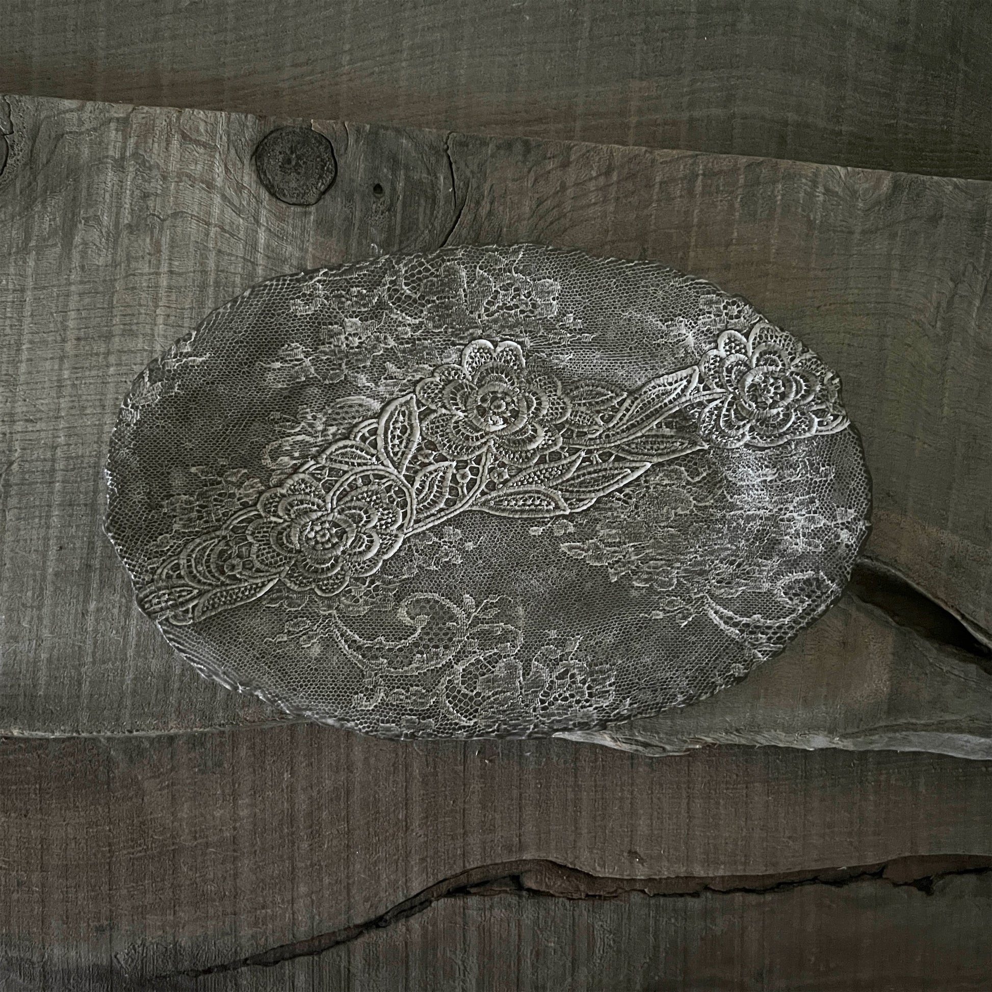 【 Valerie Casado】プレートL Fish Plates_Noir-1