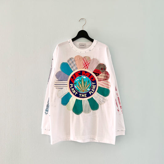 【nisai】カトマンズ刺繍と花のパッチワークと手刷りシルクスクリーンのロンT R043