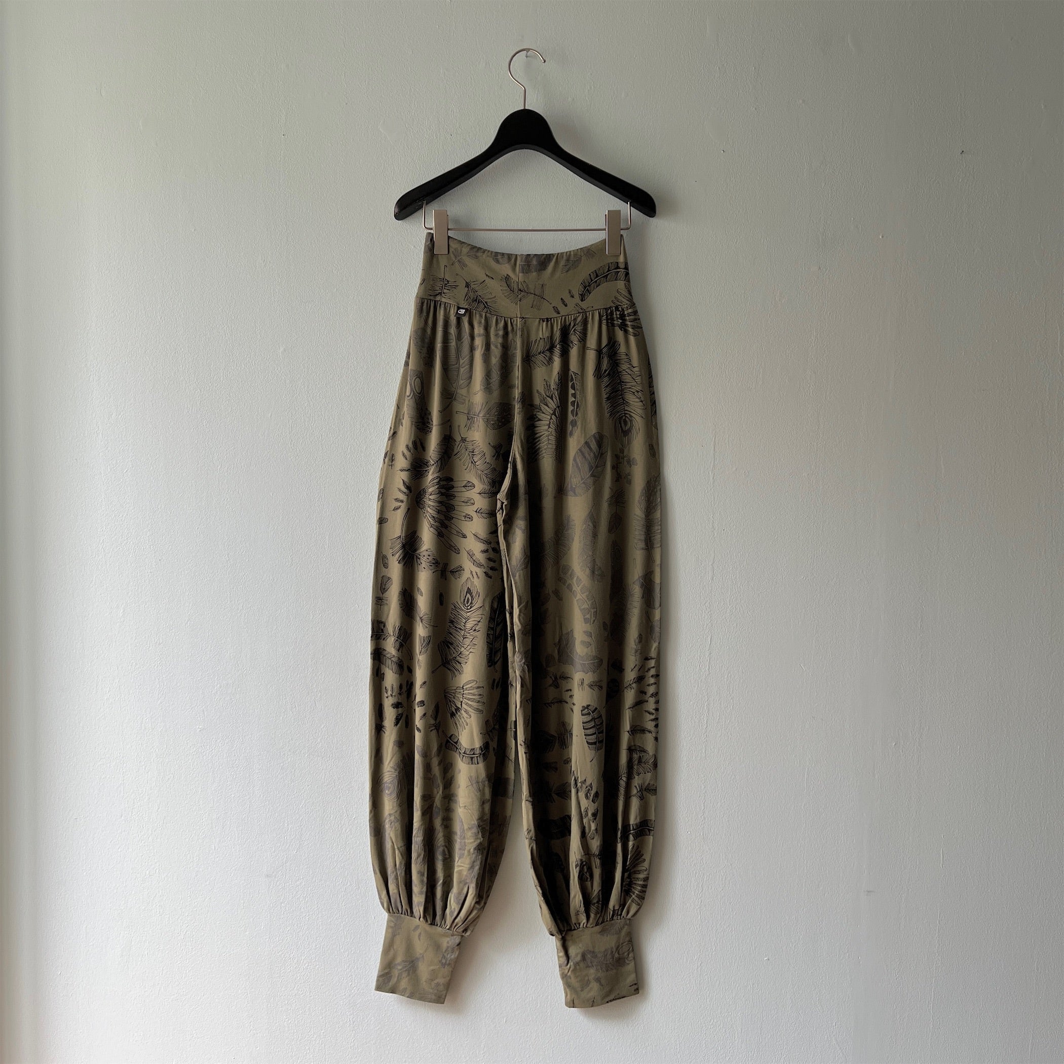 Juana de Arco ホォアナデアルコ 　アラジンパンう Juana de Arco】アラジンパンツ（切り替えポケット付き） 25_3