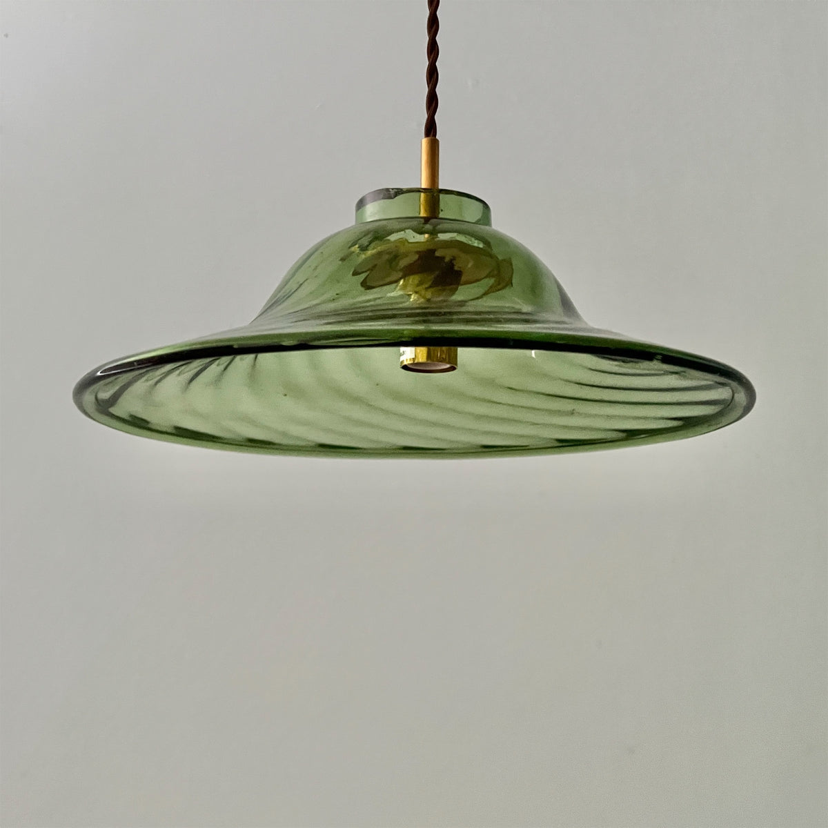 【La Soufflerie】ランプシェード Suspension Calotte Vert Fume