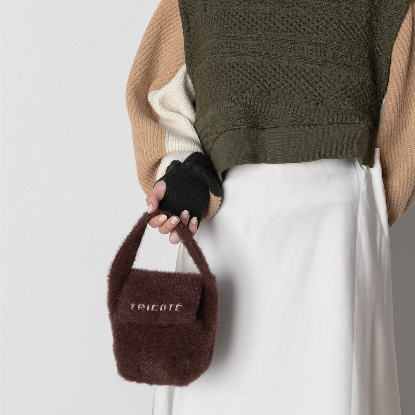 【TRICOTE】MINI SHAGGY SHOULDER BAG