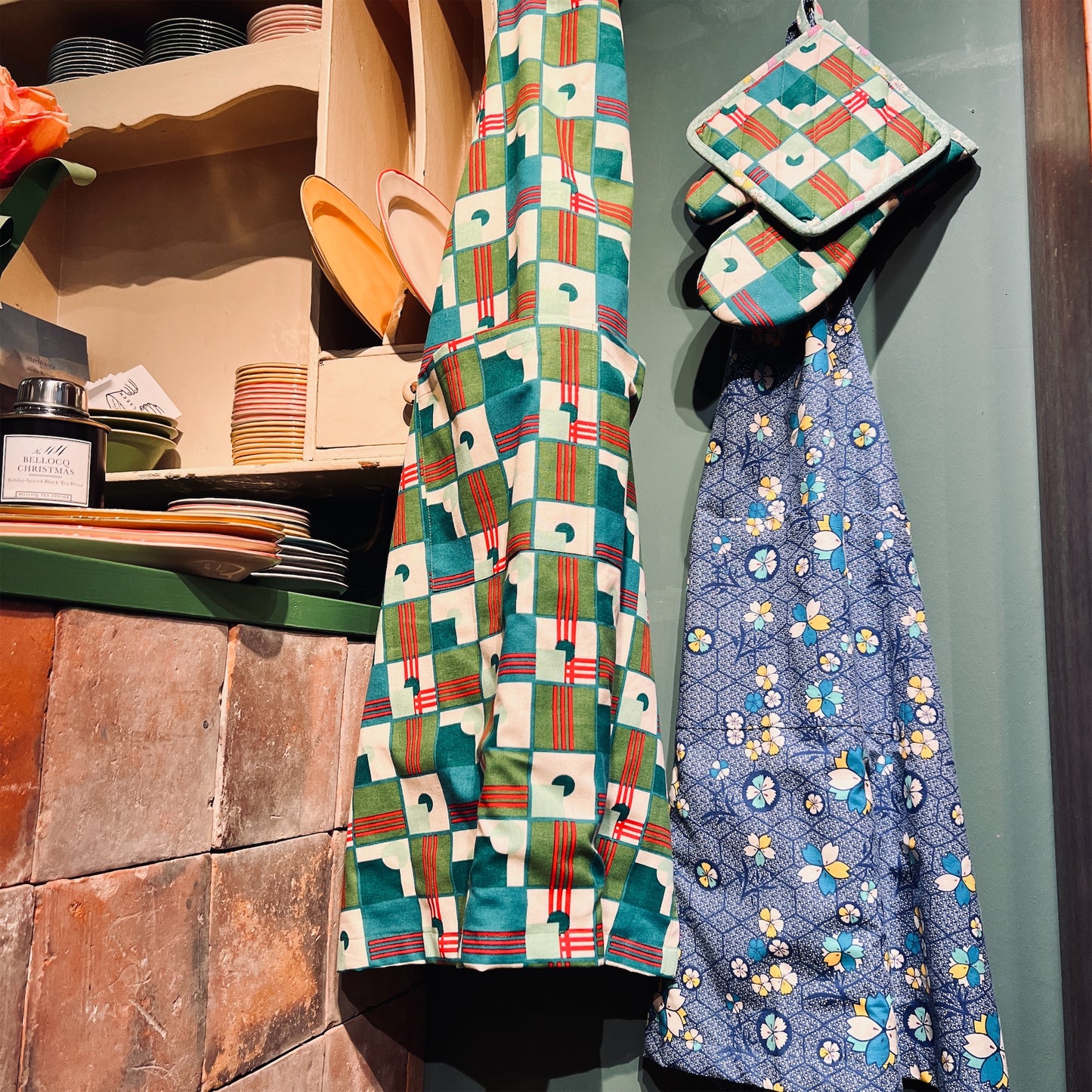 【Les Touristes】エプロン KOBE BLUE マルト・デムラン セレクト