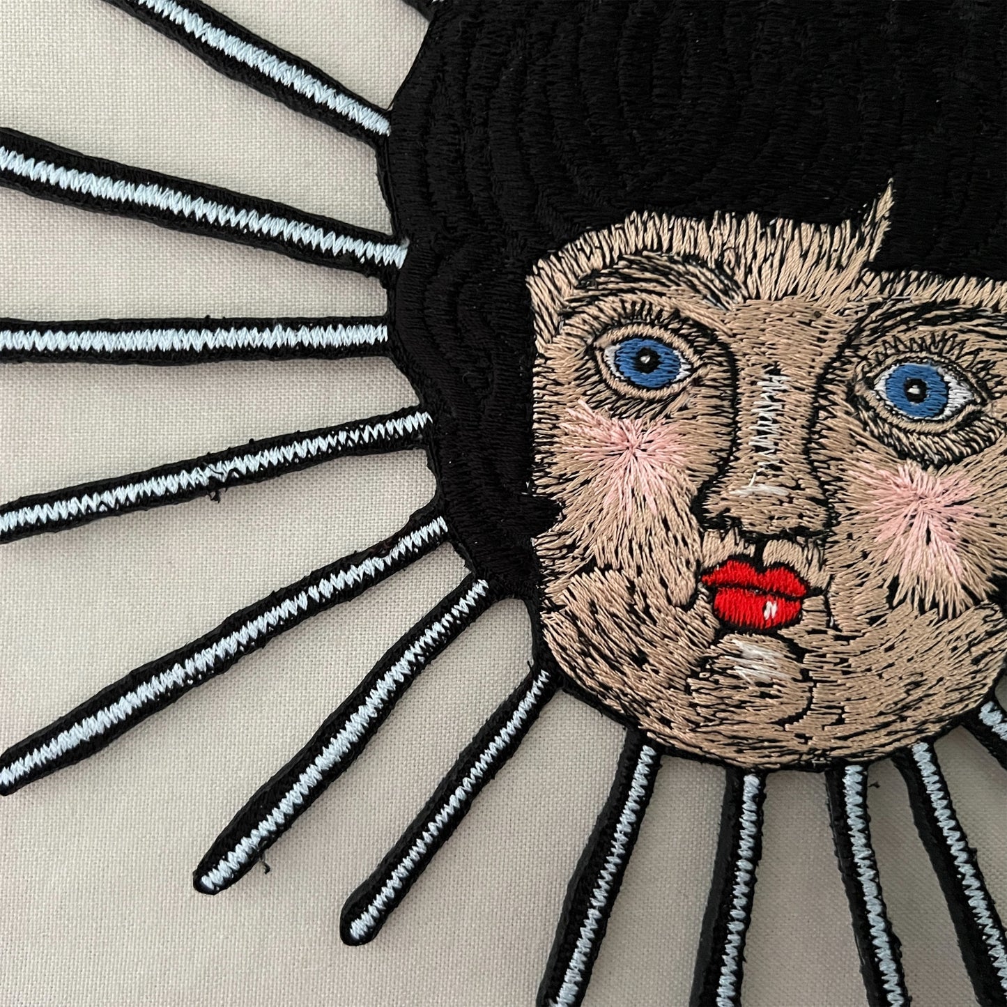 【ma.macaron】ピカーっとひかる顔