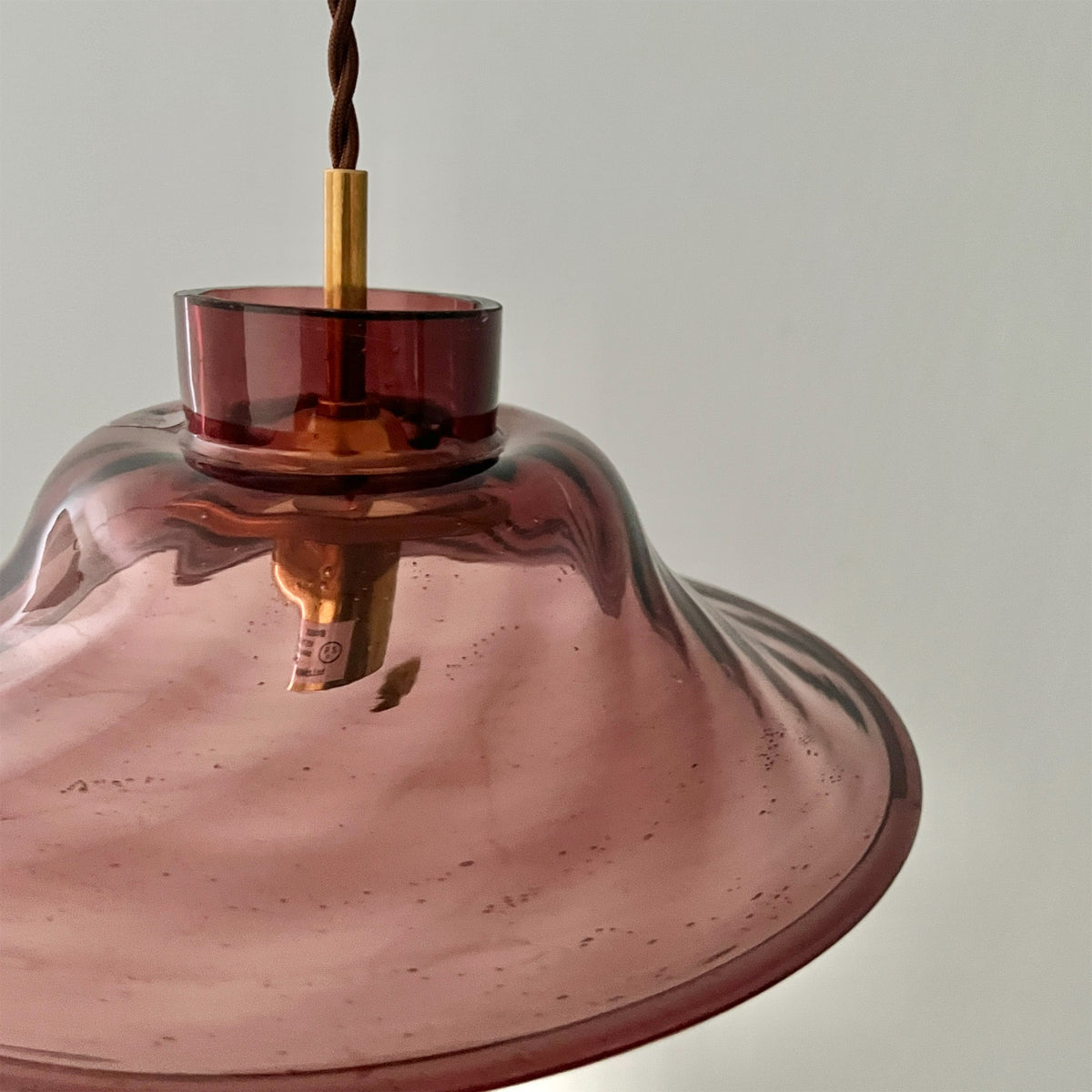 【La Soufflerie】ランプシェード Suspension Calotte Framboise