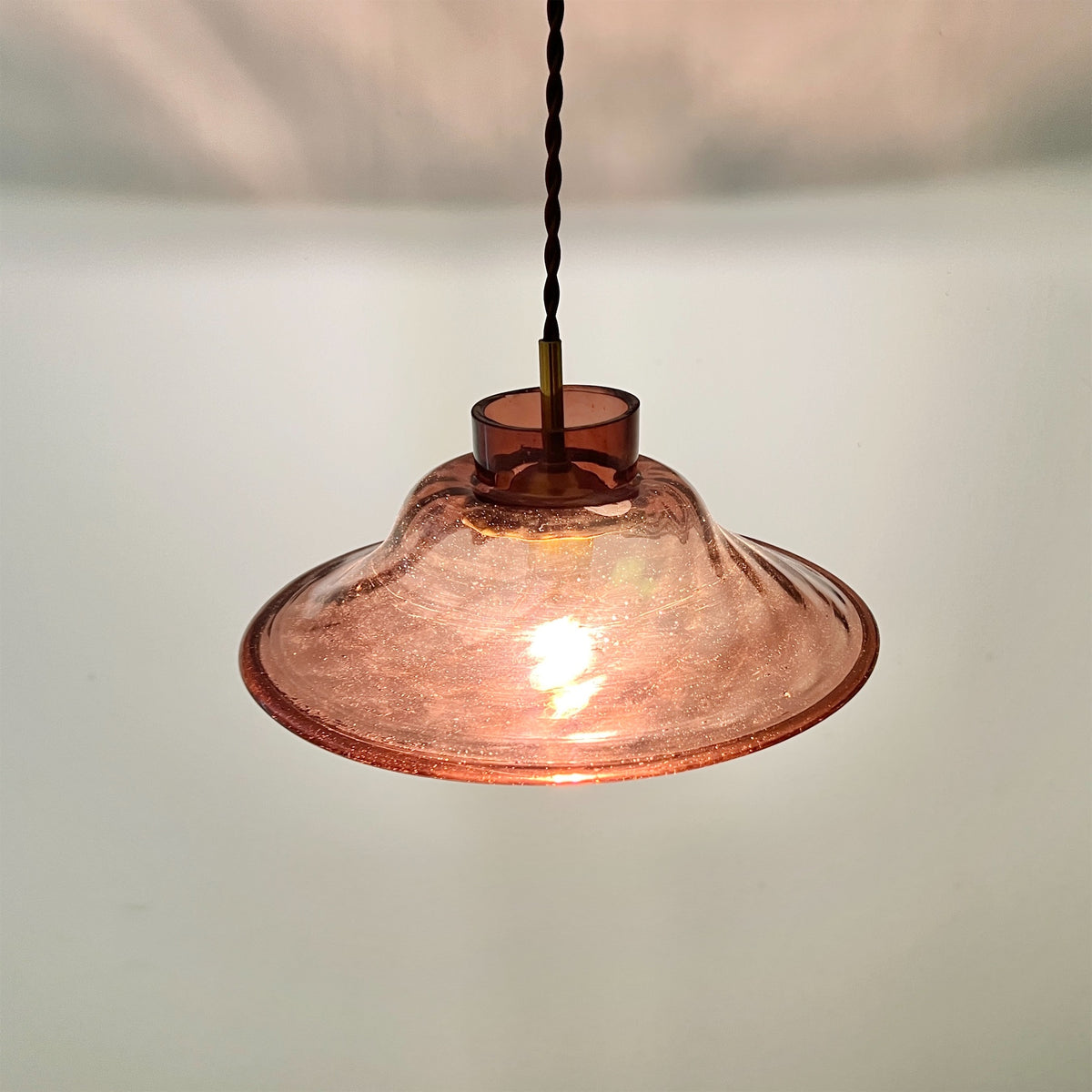【La Soufflerie】ランプシェード Suspension Calotte Framboise