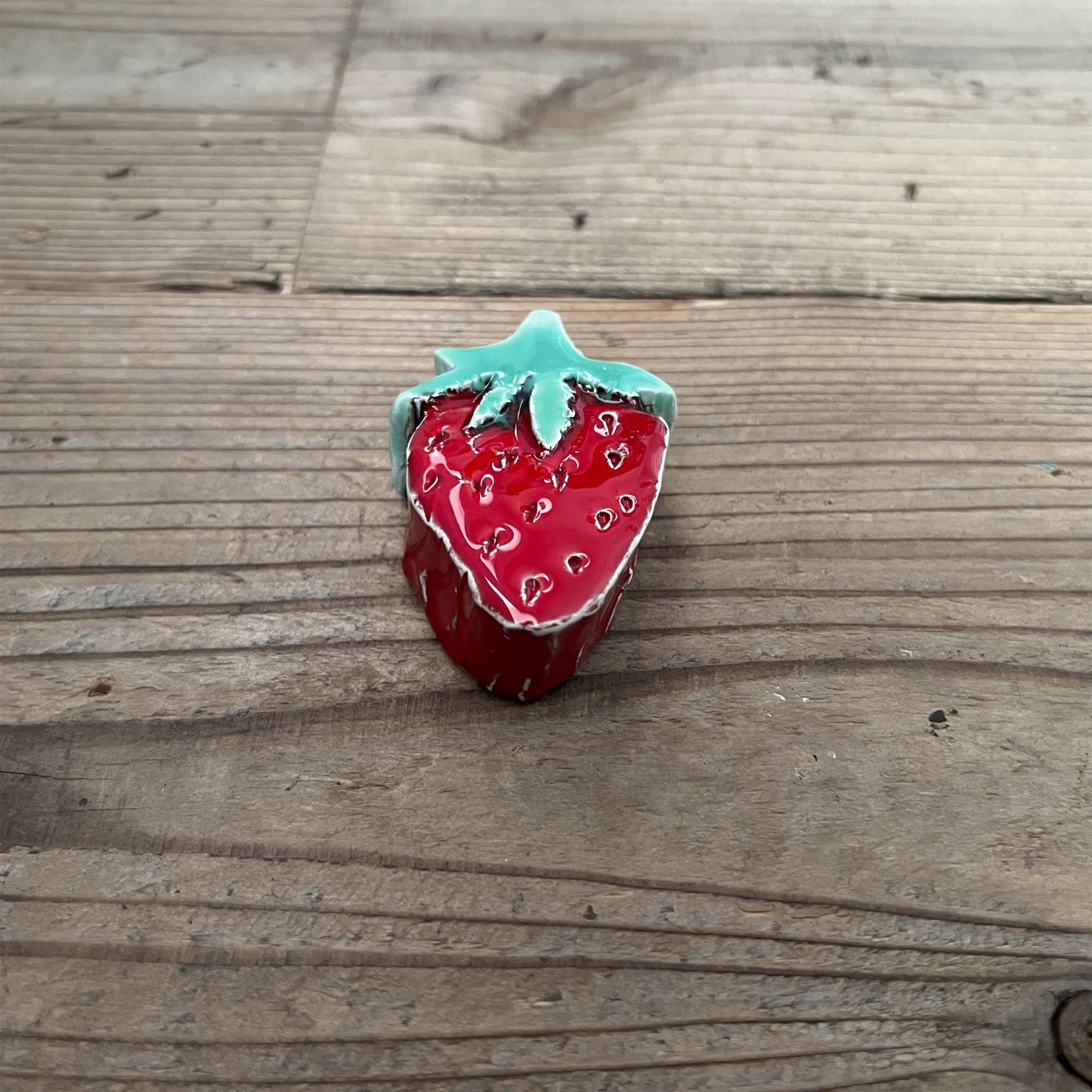 【MV% ceramics design】STRAWBERRY
