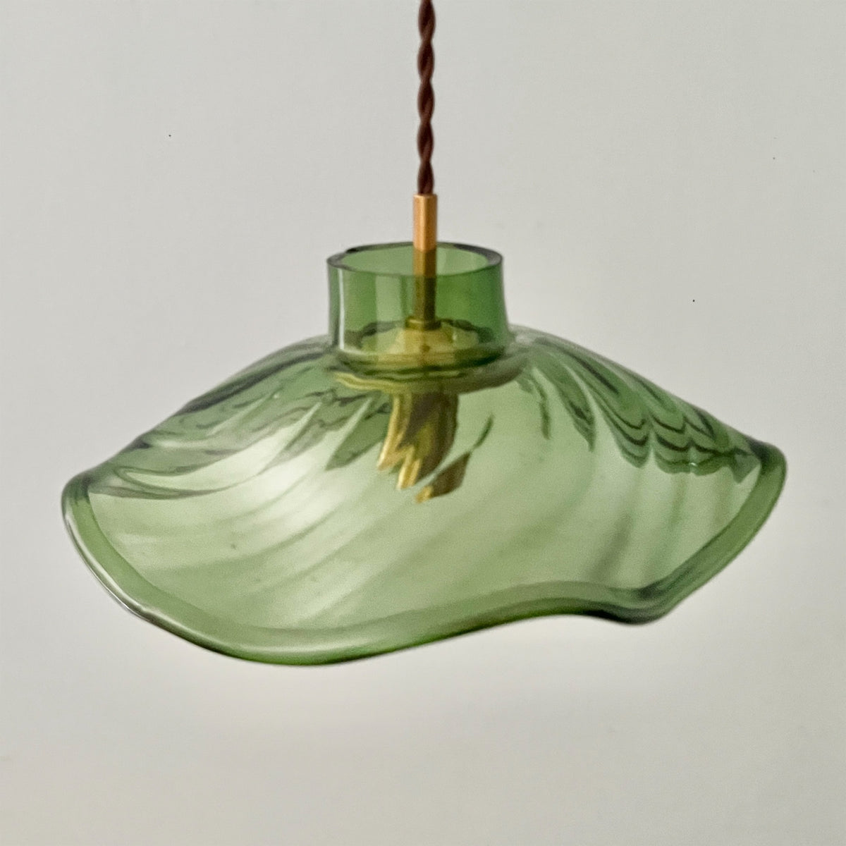 【La Soufflerie】ランプシェード Suspension Fleur Vert Fume
