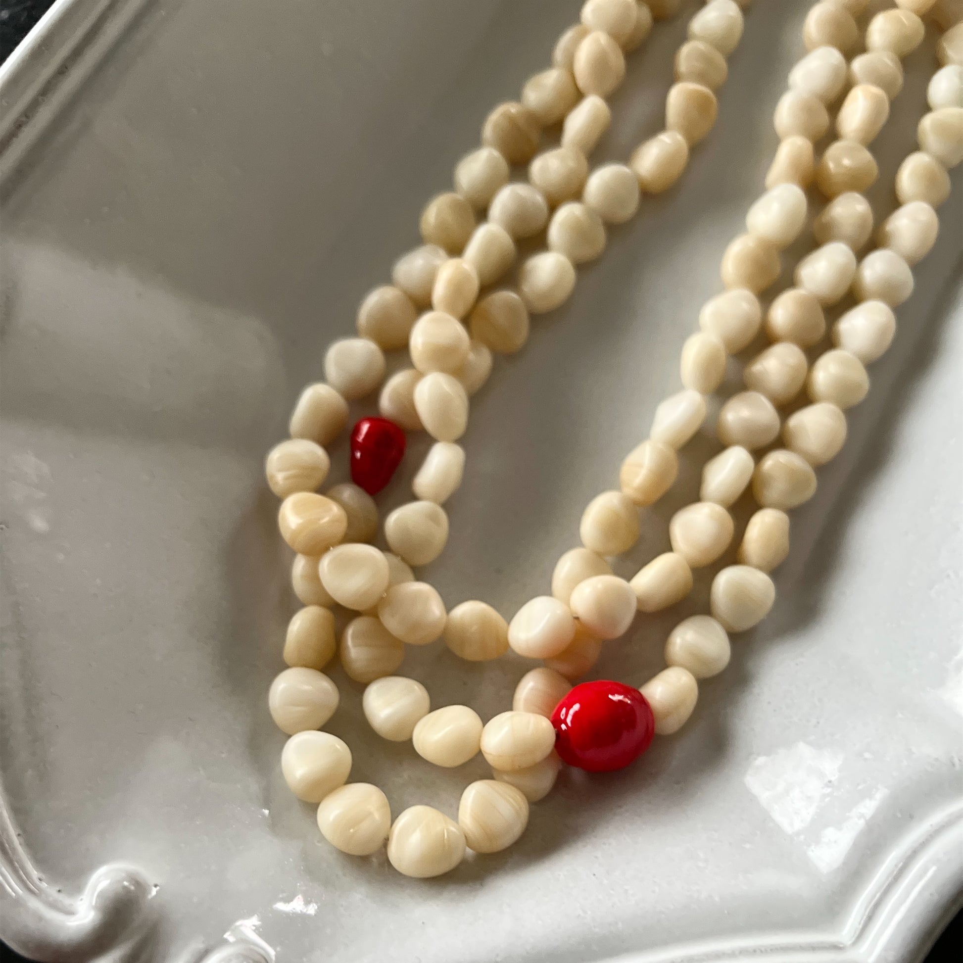 【Helena Rohner】triple glass beads necklace with silver chain