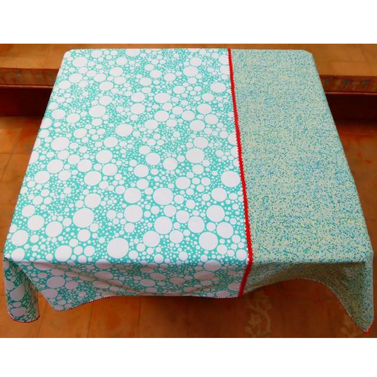 レオアトランテ　テーブルクロス Leo Atlante】Tablecloth_turquoise | フィールシーン / FEEL SEEN