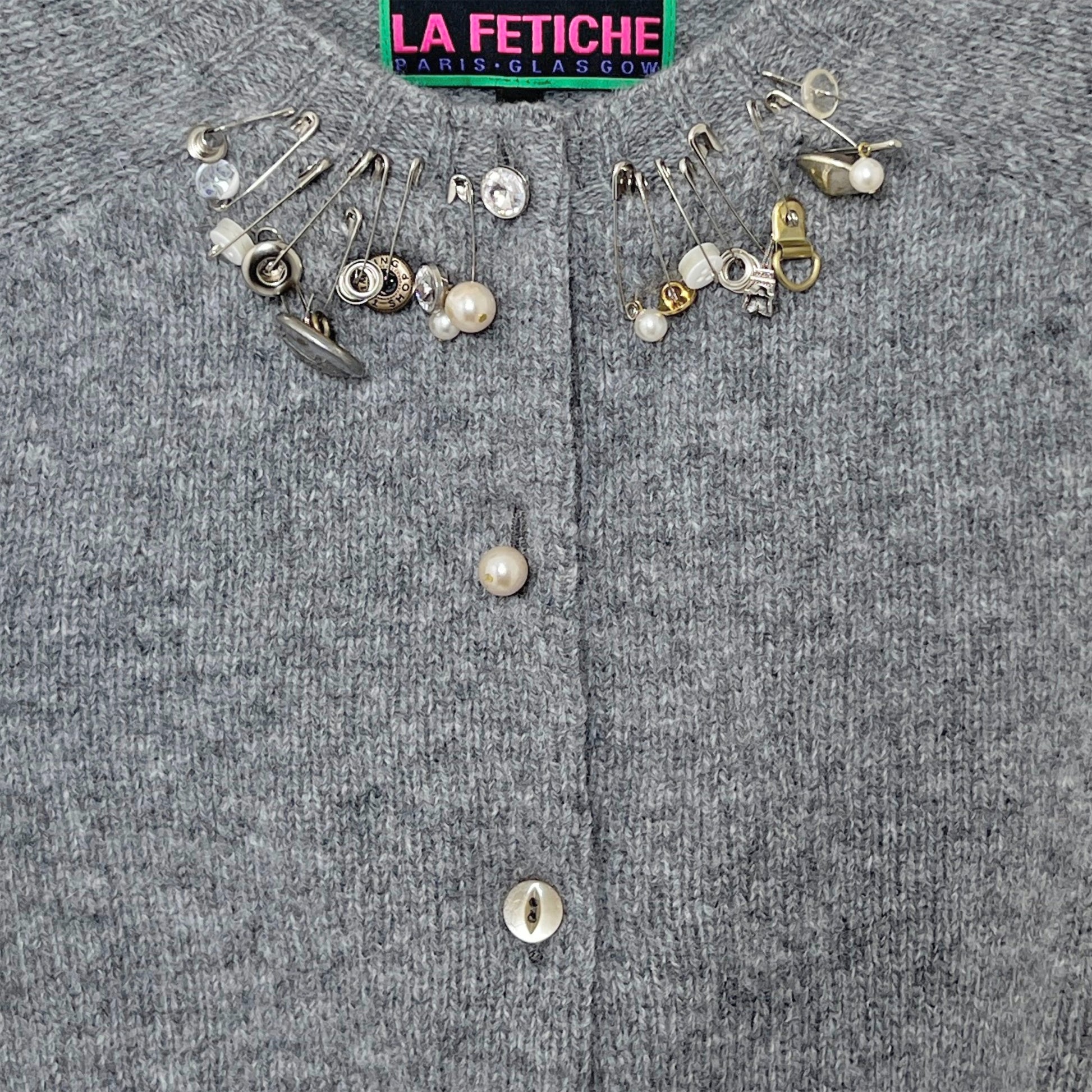 【LA FETICHE】Embellished Crew Neck Shetland Cardigan / grey