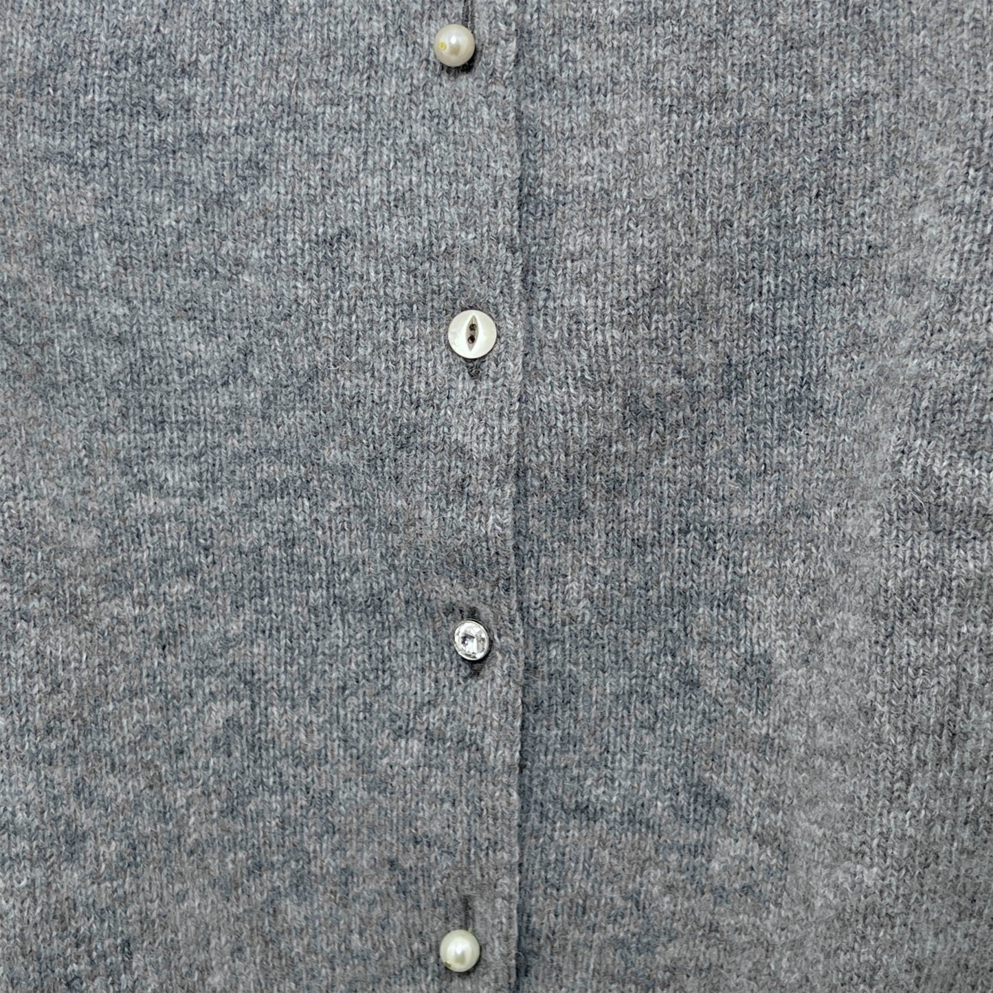 【LA FETICHE】Embellished Crew Neck Shetland Cardigan / grey