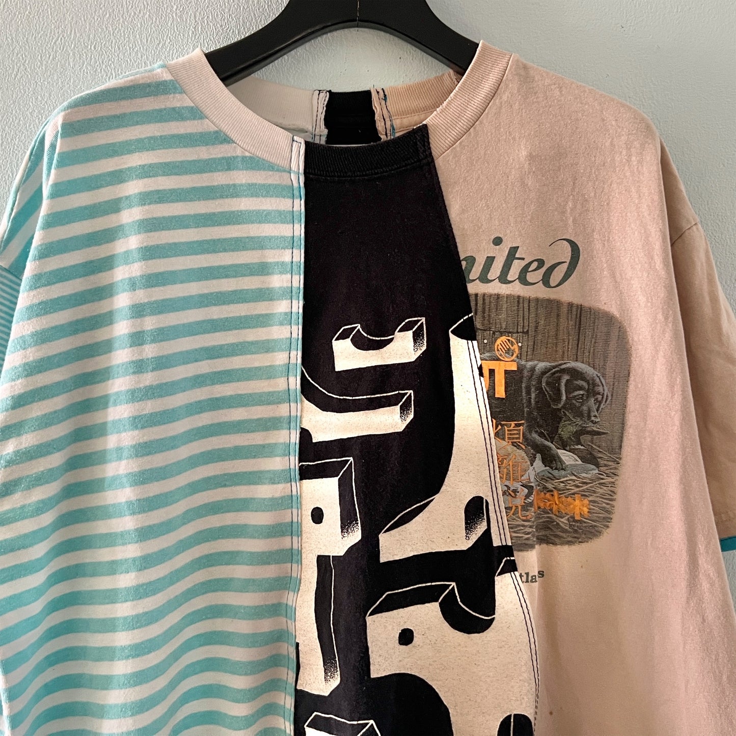 【nisai】古着解体再構築と水色パイピングのTシャツ R013