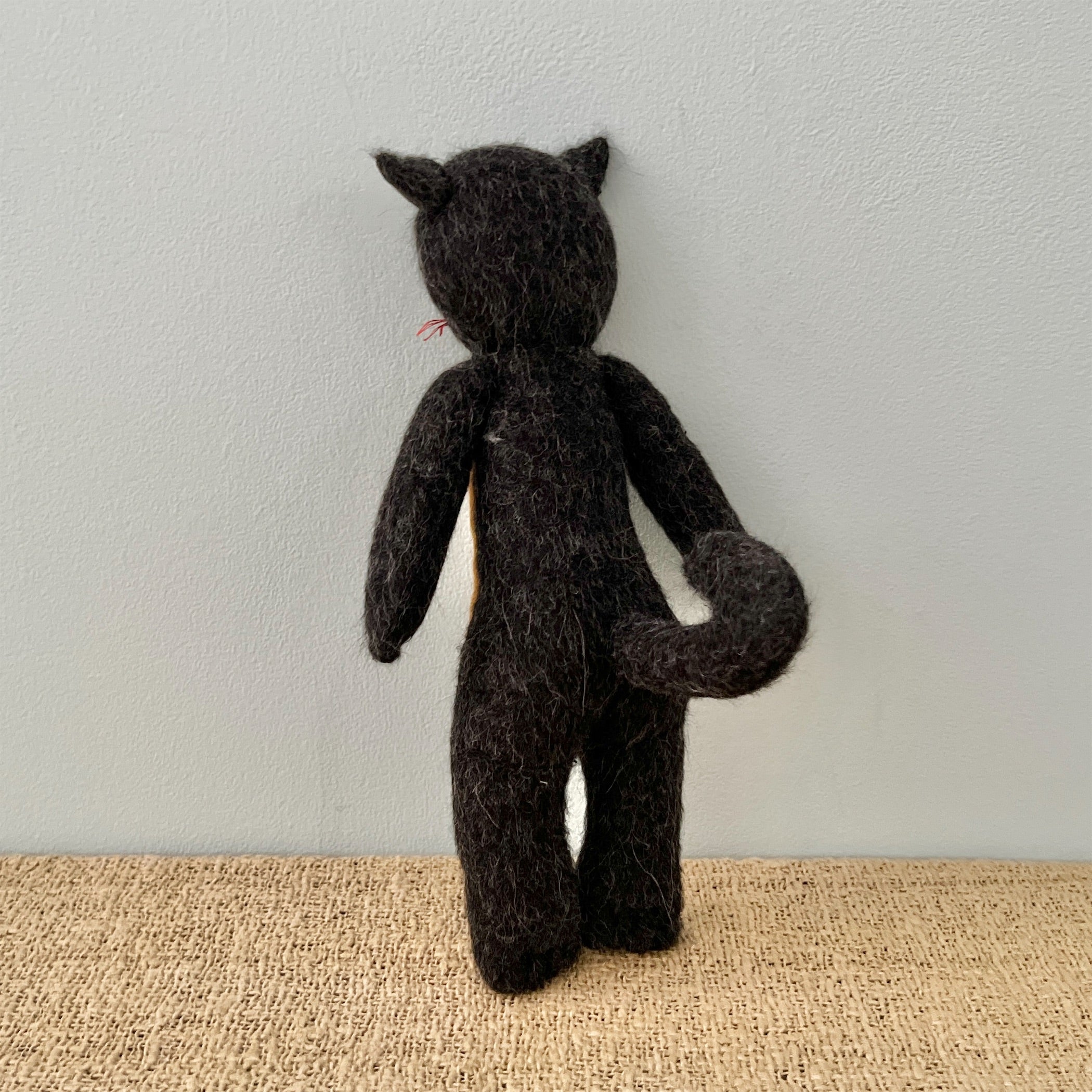 AYUKO HAZU】Cat T 26_2 | フィールシーン / FEEL SEEN – FEELSEEN