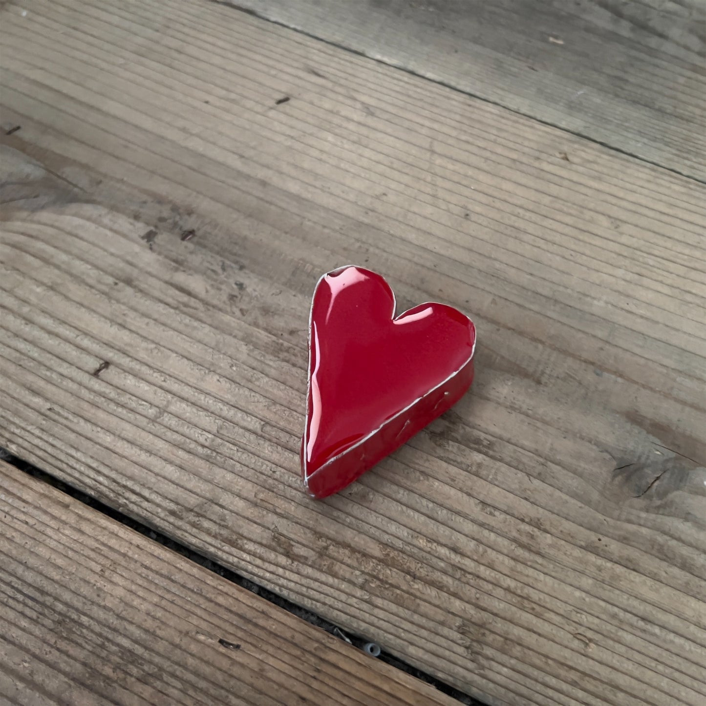 【MV% ceramics design】MEDIUM RED HEART