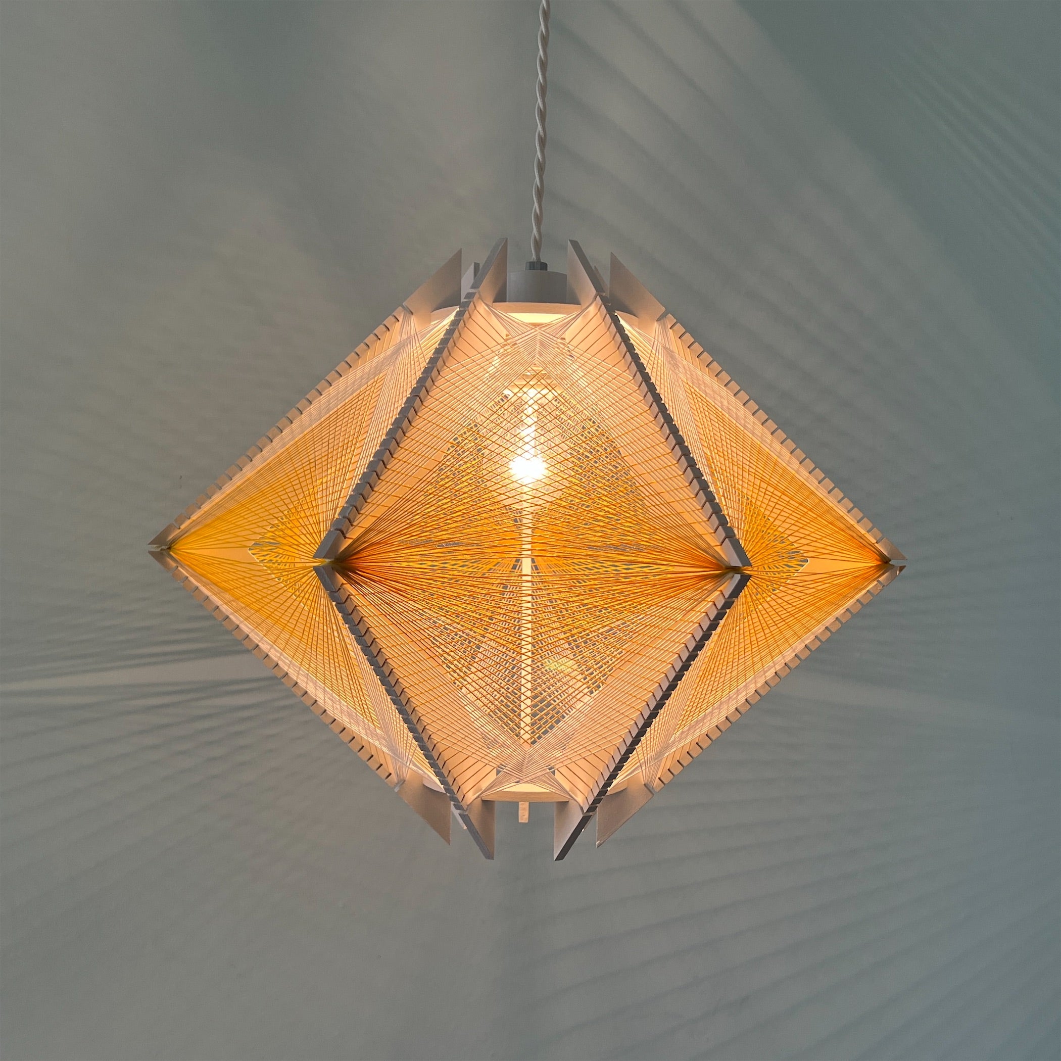 FURNITURE/LIGHTING – FEELSEEN