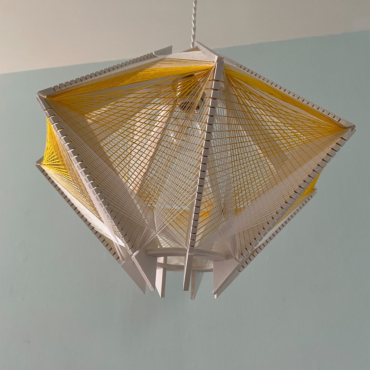 【JULIE LANSOM】sputnik 13-②