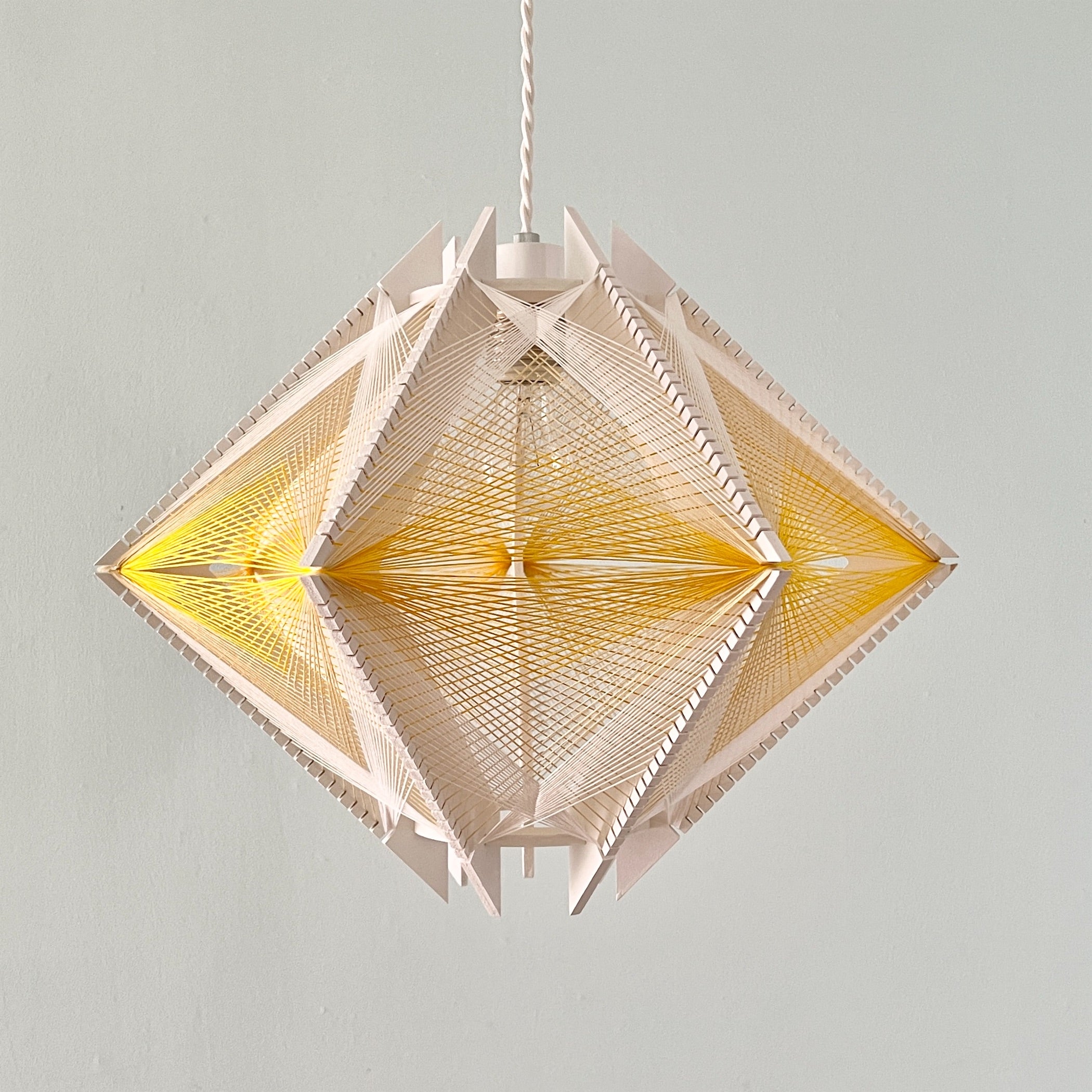 FURNITURE/LIGHTING – FEELSEEN