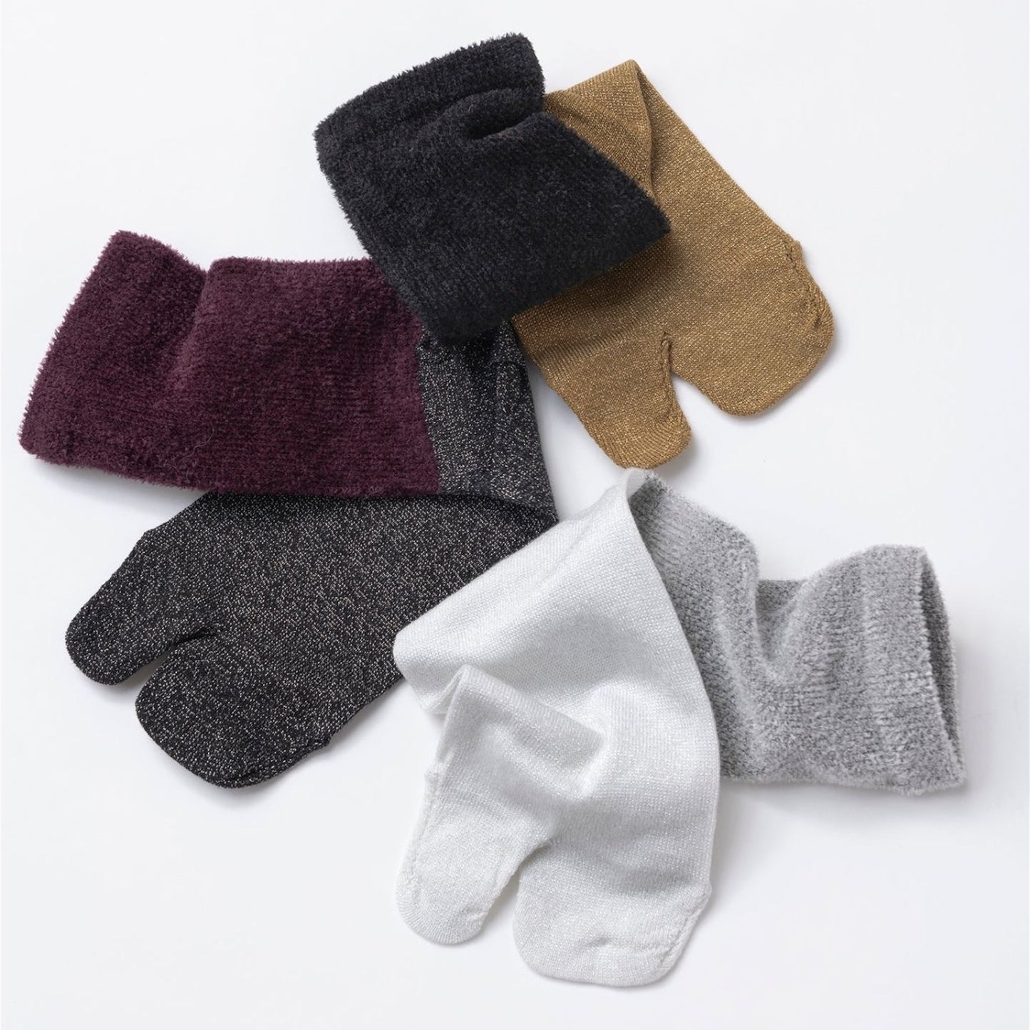 【TRICOTE】VELOR LAME TABI SOCKS