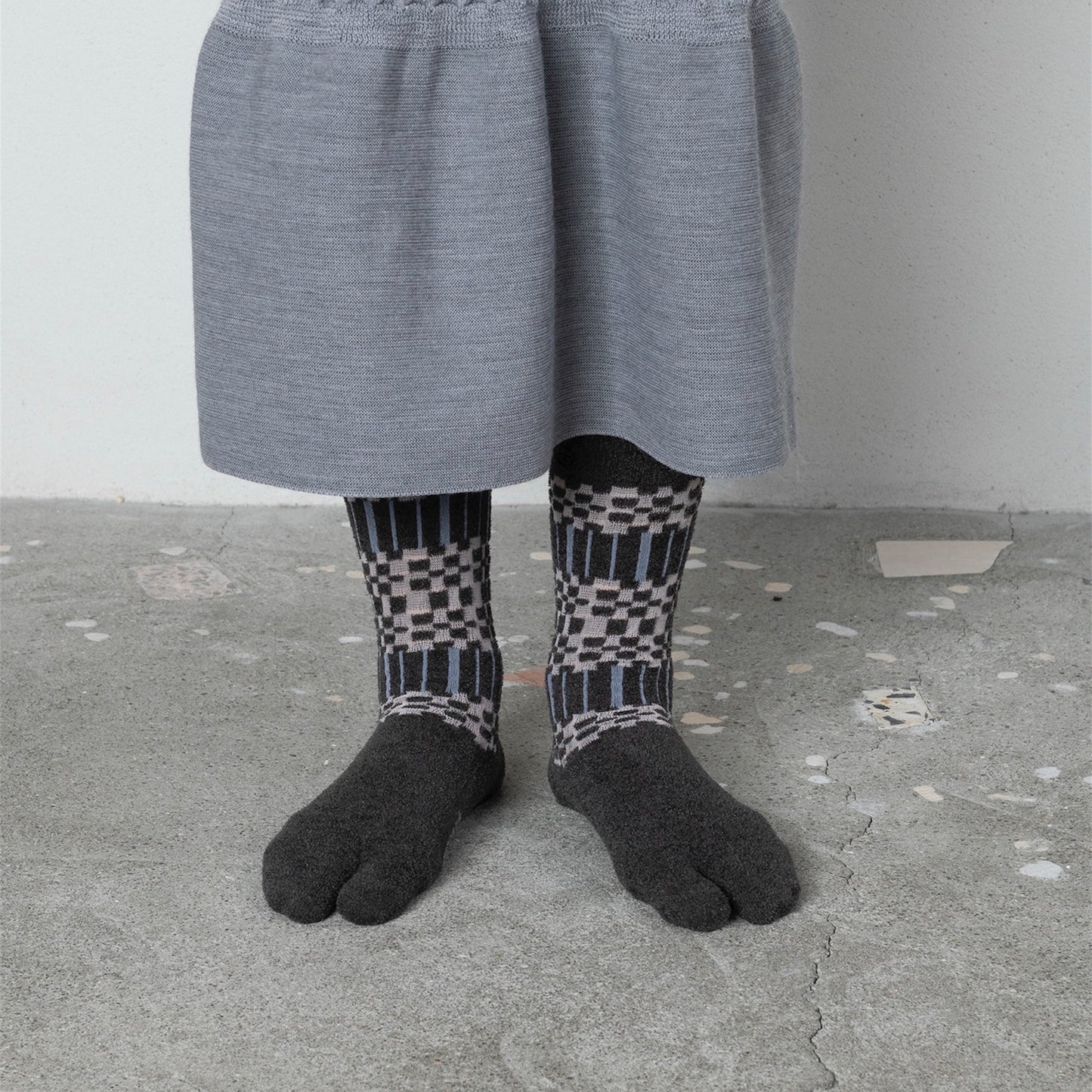 【TRICOTE】PLAID STRIPED TABI SOCKS
