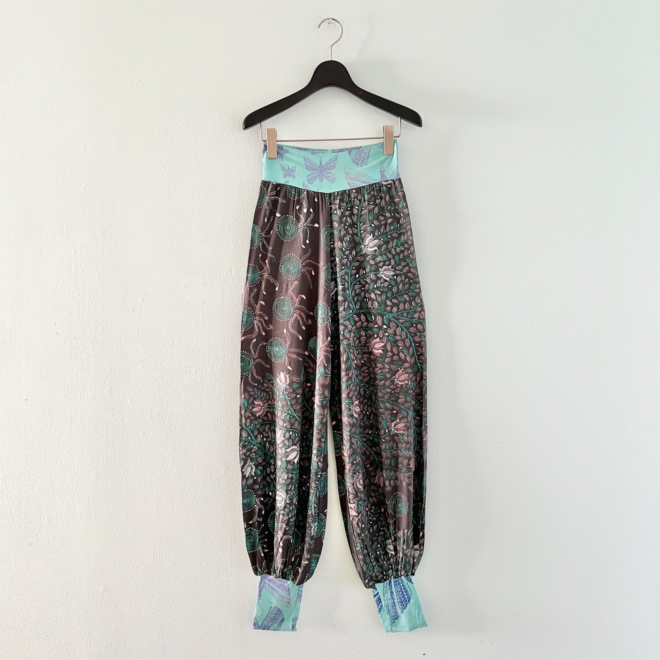 【新品未使用】35 Juana de Arco ホォアナデアルコ RUEDA Juana de Arco – FEELSEEN